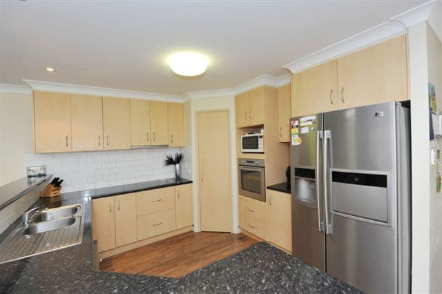 26 Lavarack Street, DARLING HEIGHTS QLD 4350, Darling Heights - Thumbnail 2