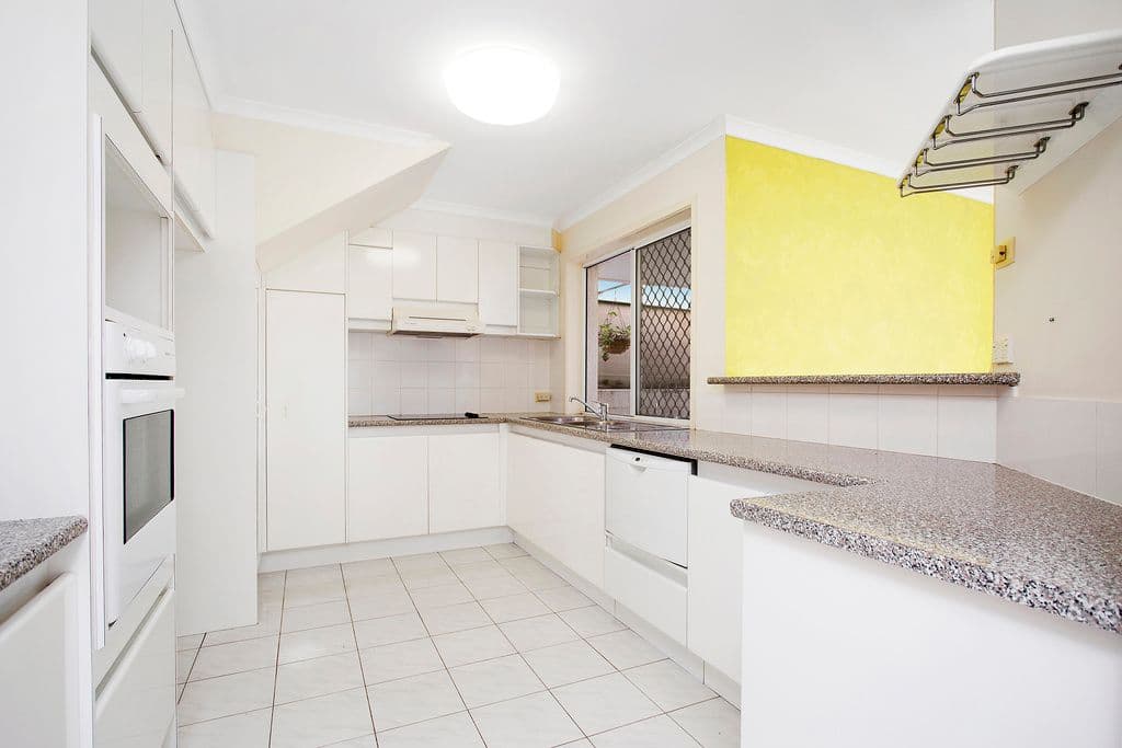 24 Emerton Crescent, Robina QLD 4226, Robina - Thumbnail 4
