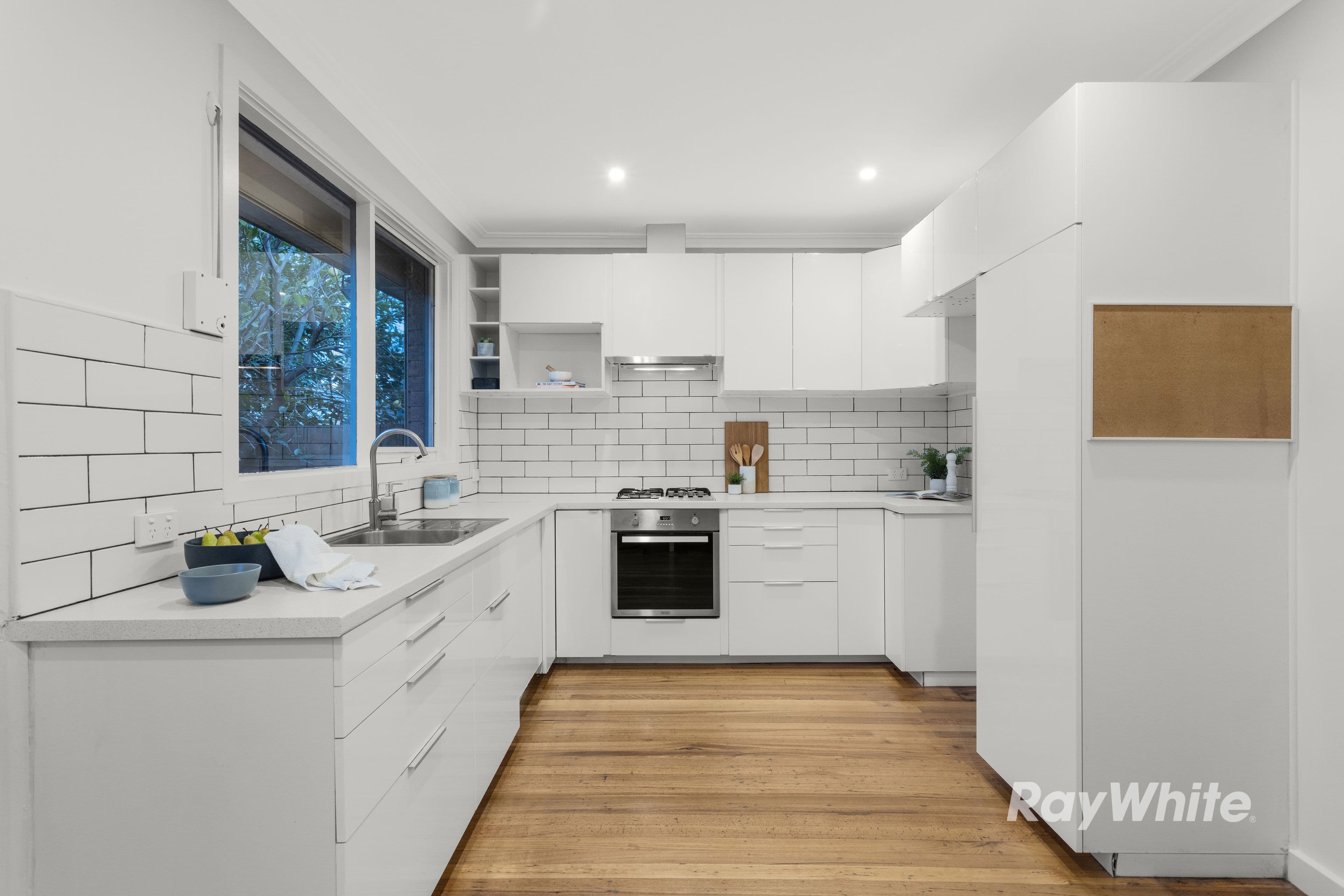 2-4 Moonya Road, Carnegie VIC 3163, Carnegie - Thumbnail 2