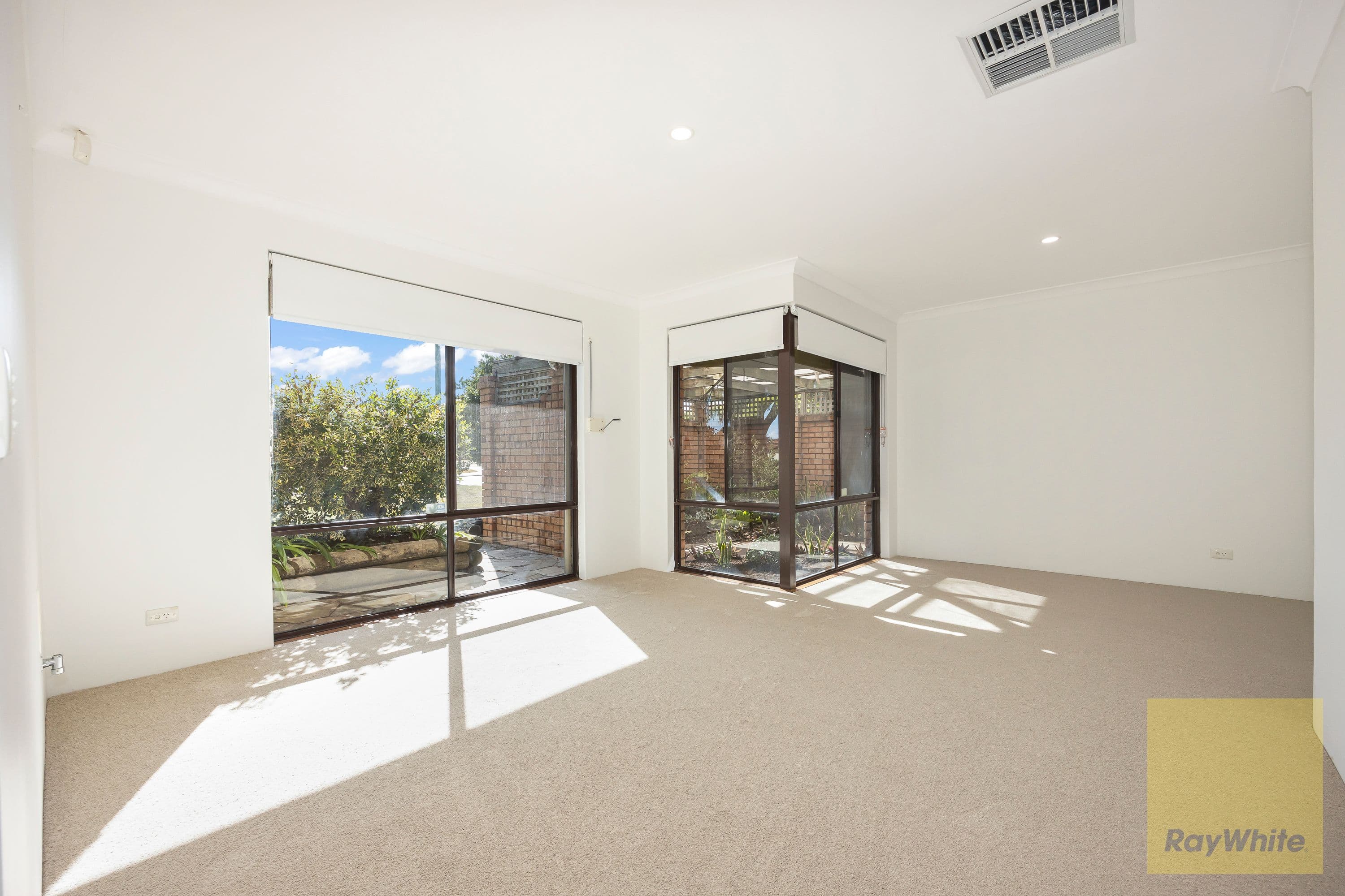 20 Dawson Avenue, Forrestfield WA 6058, Forrestfield - Thumbnail 5