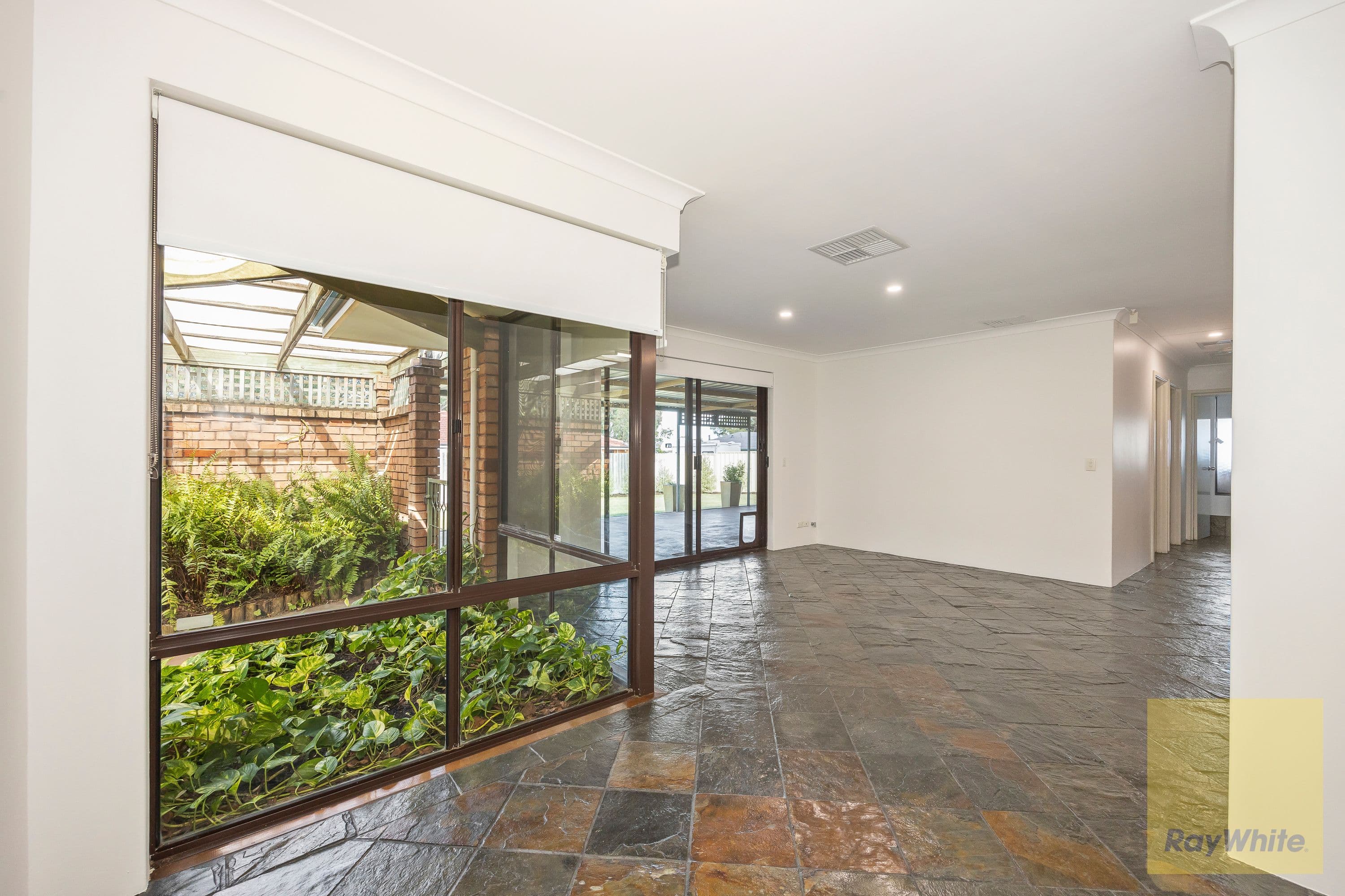 20 Dawson Avenue, Forrestfield WA 6058, Forrestfield - Thumbnail 8