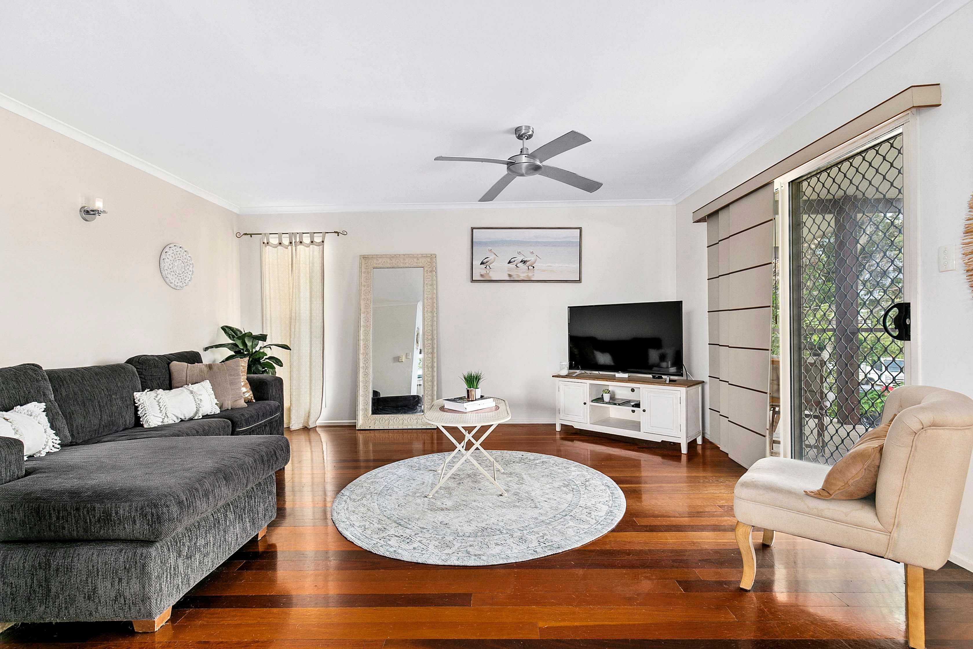 13 Gibbs Street, Urangan QLD 4655, Urangan - Thumbnail 3