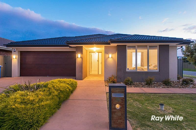17 Thomas Street, Blackstone QLD 4304, Blackstone - Image 1