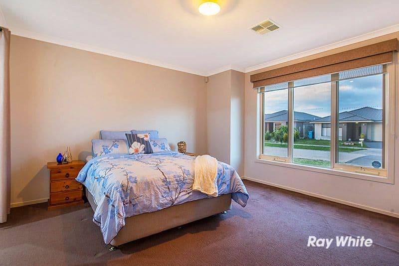 17 Thomas Street, Blackstone QLD 4304, Blackstone - Thumbnail 7