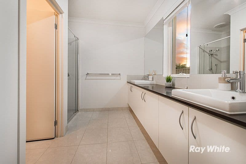 17 Thomas Street, Blackstone QLD 4304, Blackstone - Thumbnail 8