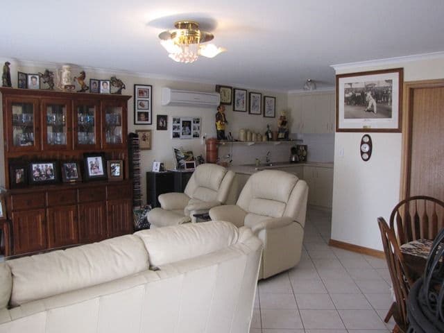 17 Queen Elizabeth Drive, BARMERA SA 5345, Barmera - Thumbnail 2