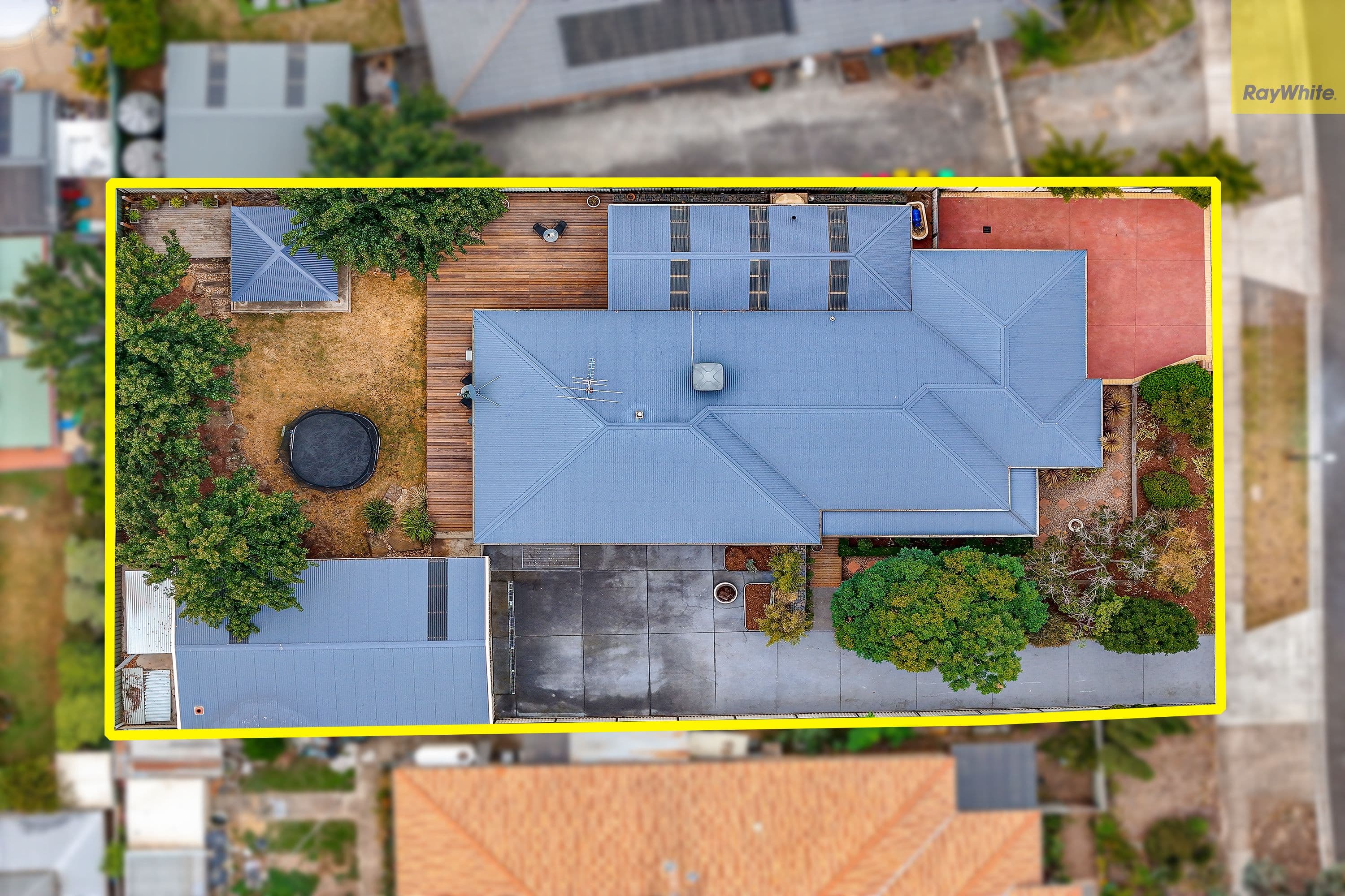 5 Suttonleigh Way, Darley VIC 3340, Darley - Thumbnail 2