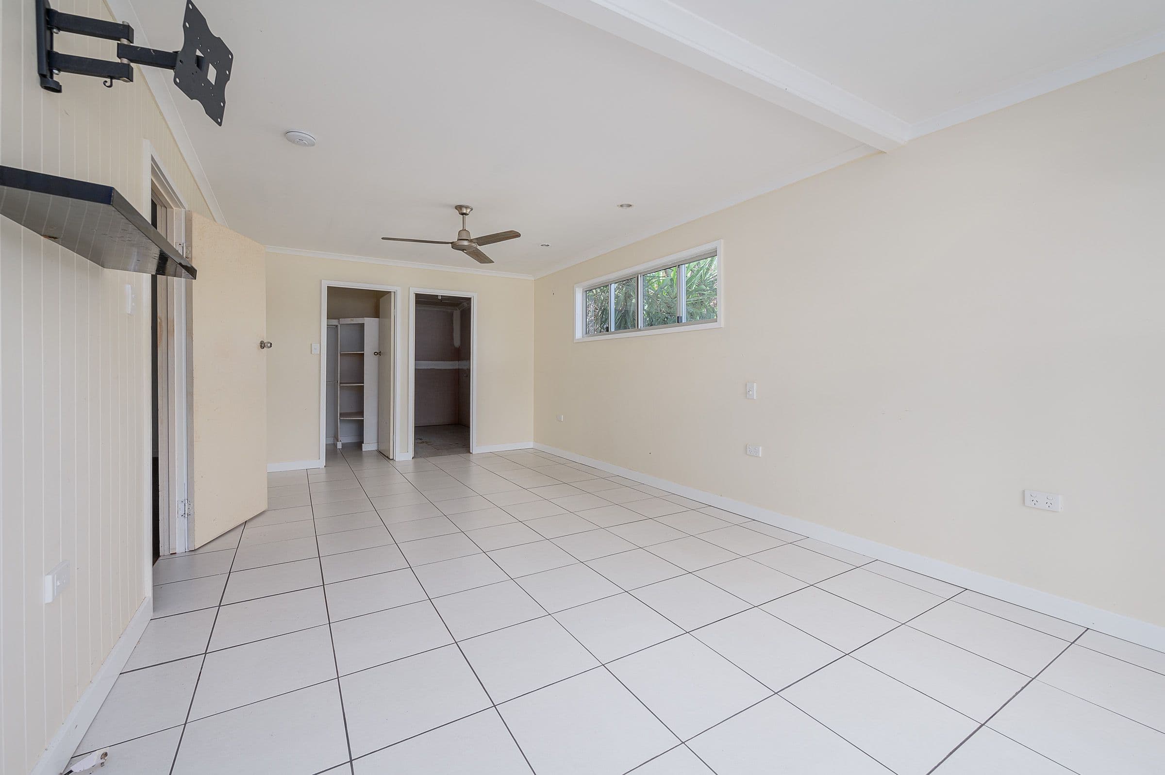 30 Boles Street, West Gladstone QLD 4680, West Gladstone - Thumbnail 5