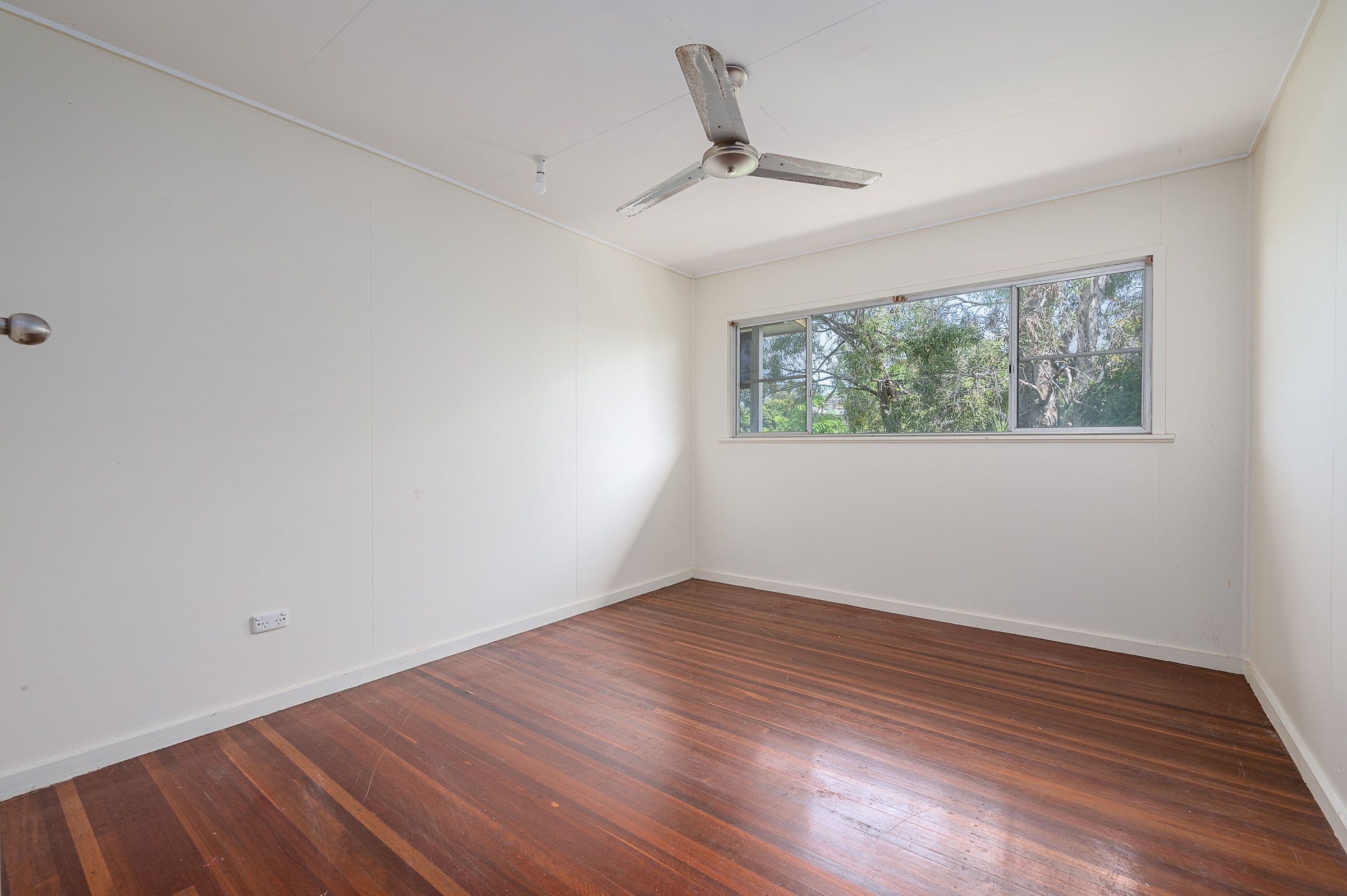 30 Boles Street, West Gladstone QLD 4680, West Gladstone - Thumbnail 8
