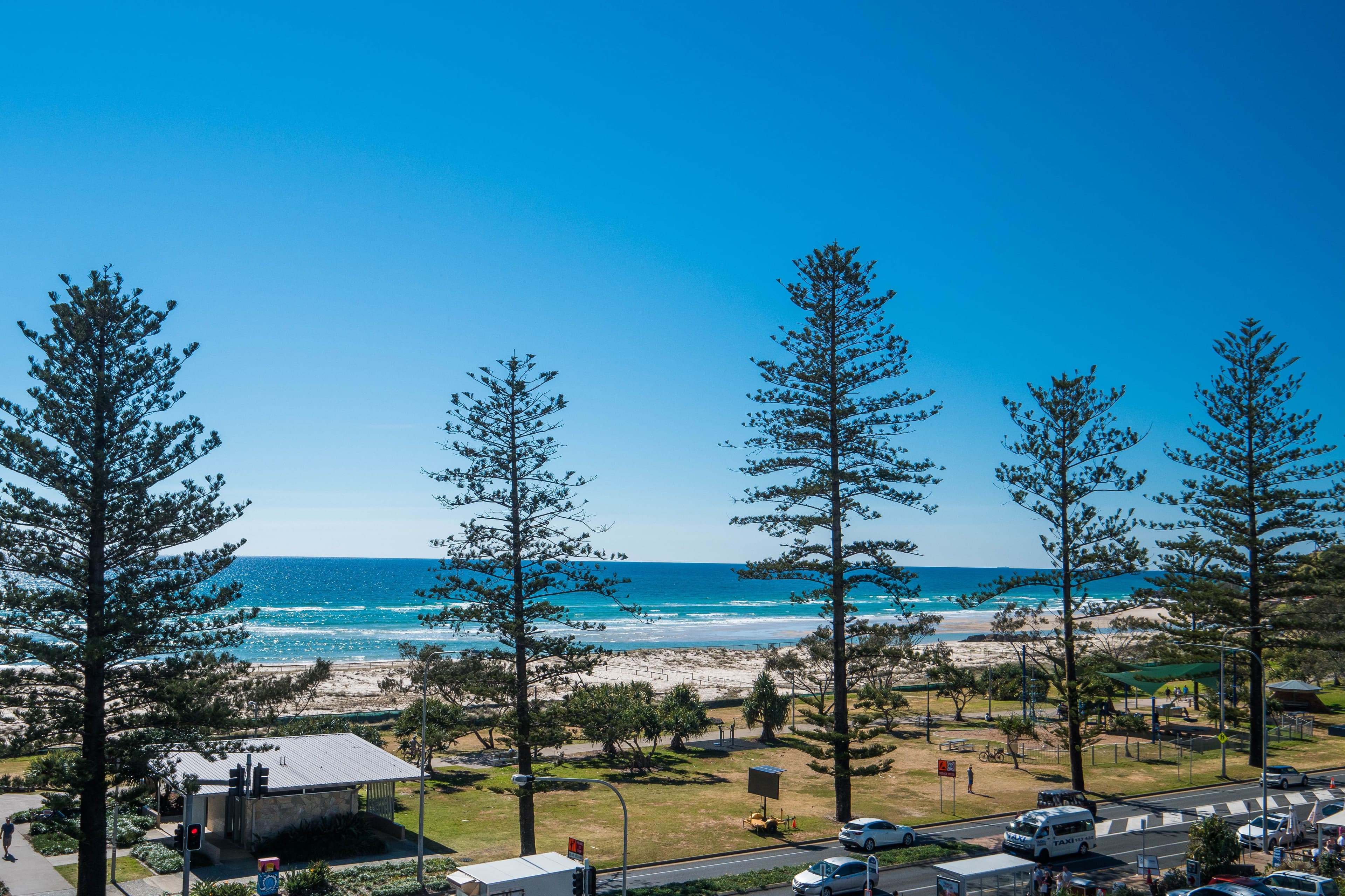 1 Douglas Street 'Nirvana', Kirra QLD 4225, Kirra - Thumbnail 4
