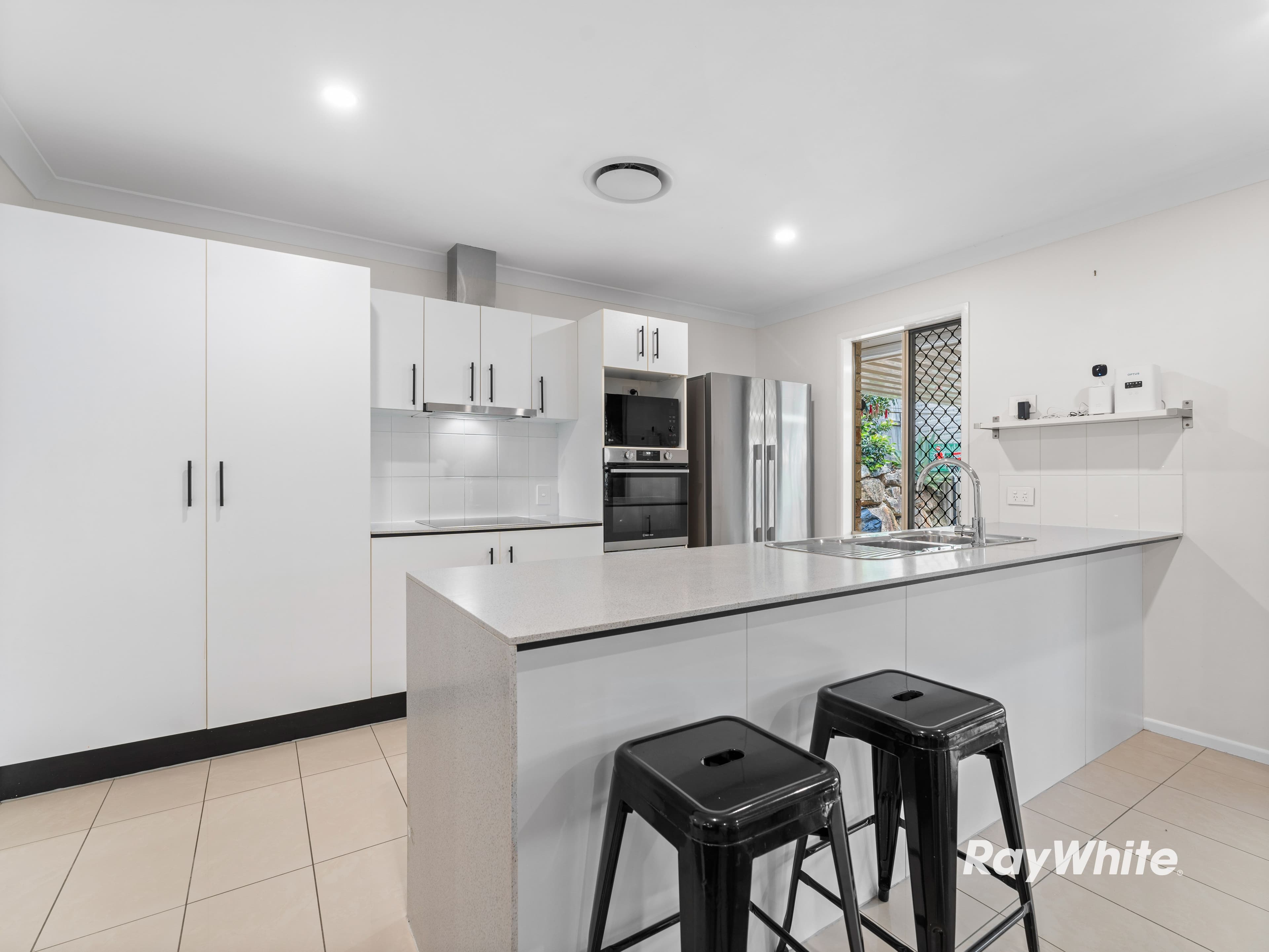 28 Conradi Avenue, Crestmead QLD 4132, Crestmead - Thumbnail 2