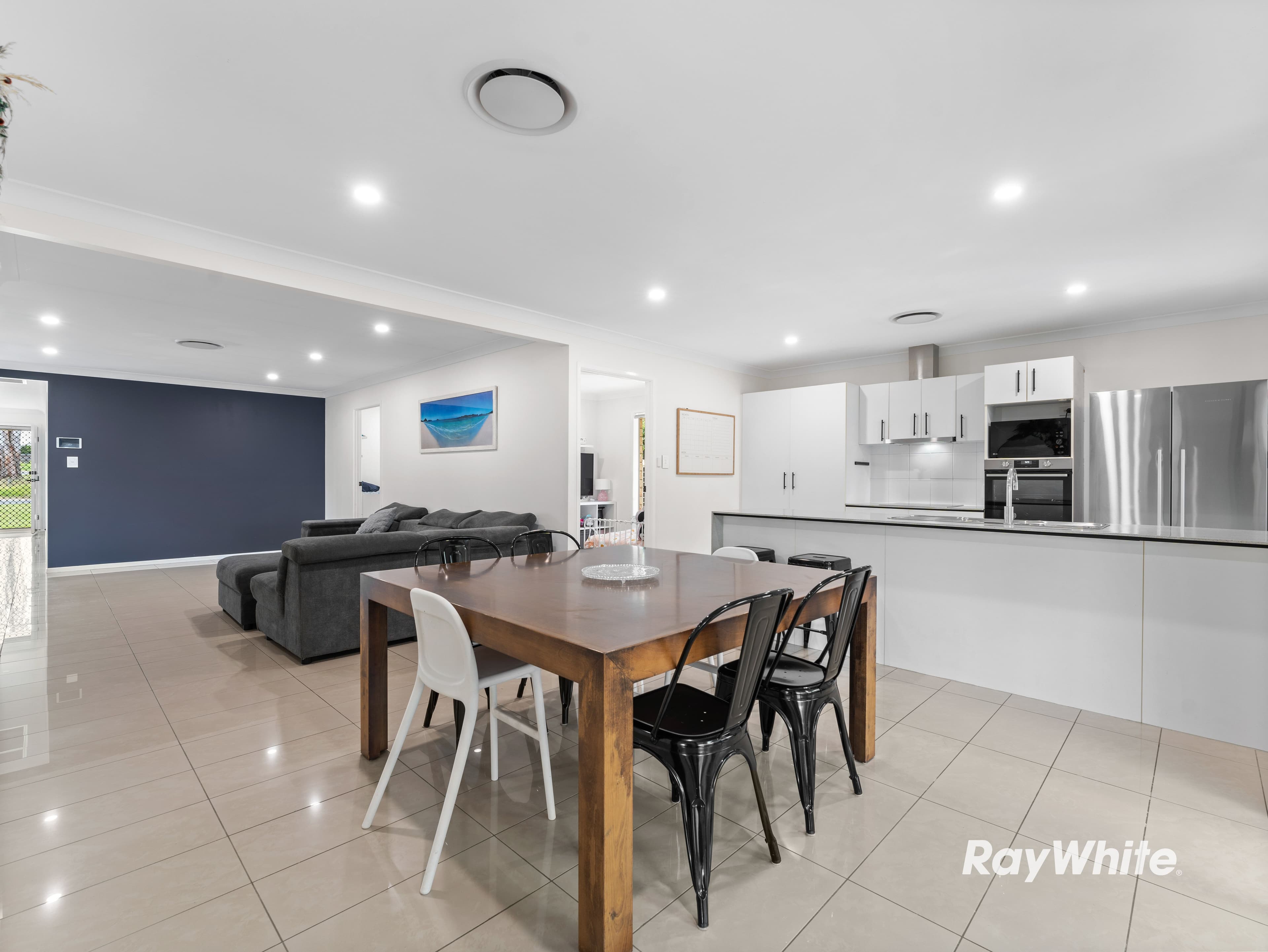 28 Conradi Avenue, Crestmead QLD 4132, Crestmead - Thumbnail 6