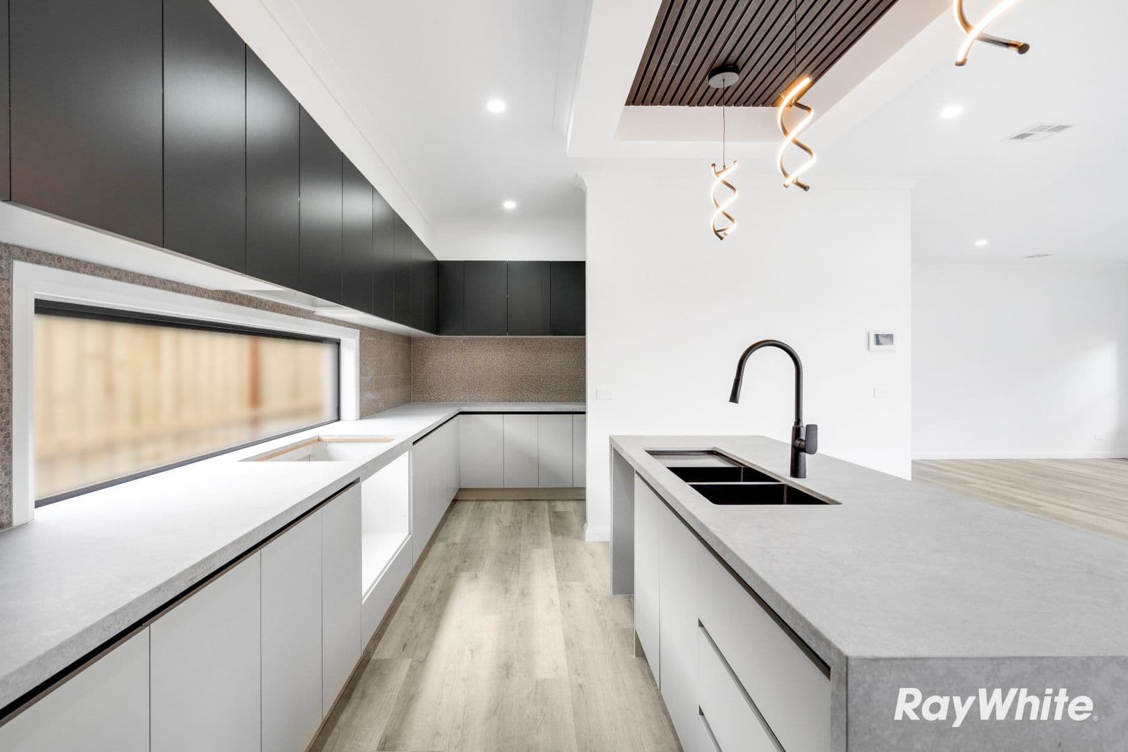 42 Lollipop Crescent, Sunbury VIC 3429, Sunbury - Thumbnail 4