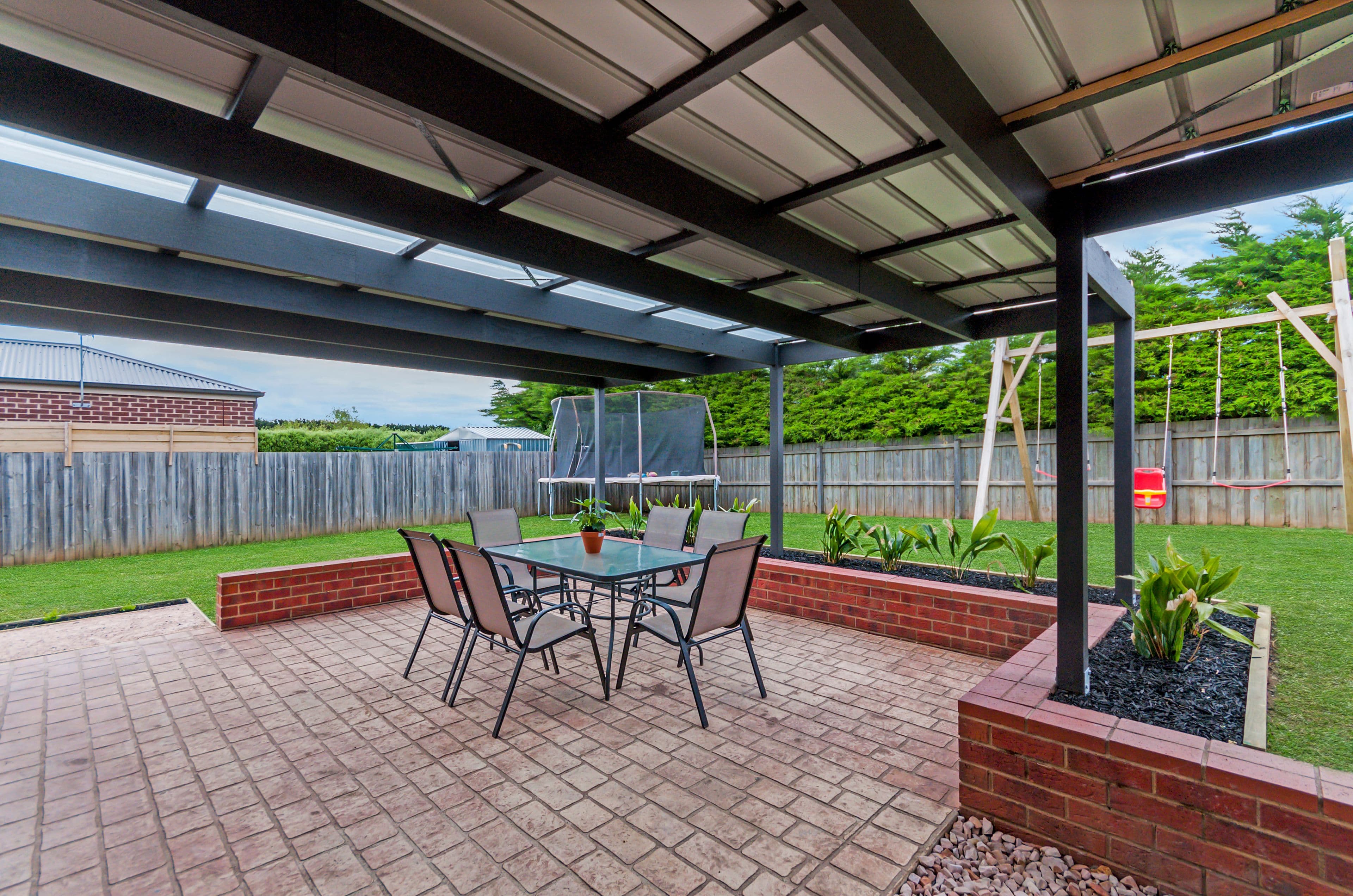 15 Bay Street, Caroline Springs - Thumbnail 4