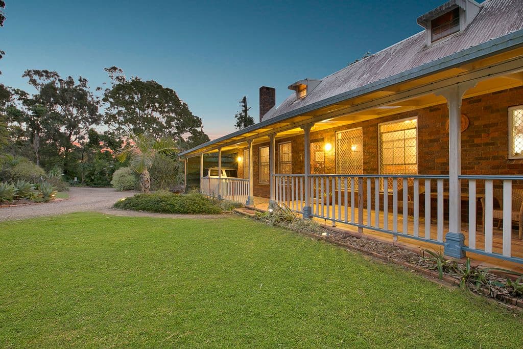 3 Whitehall Avenue, Birkdale QLD 4159, Birkdale - Thumbnail 2