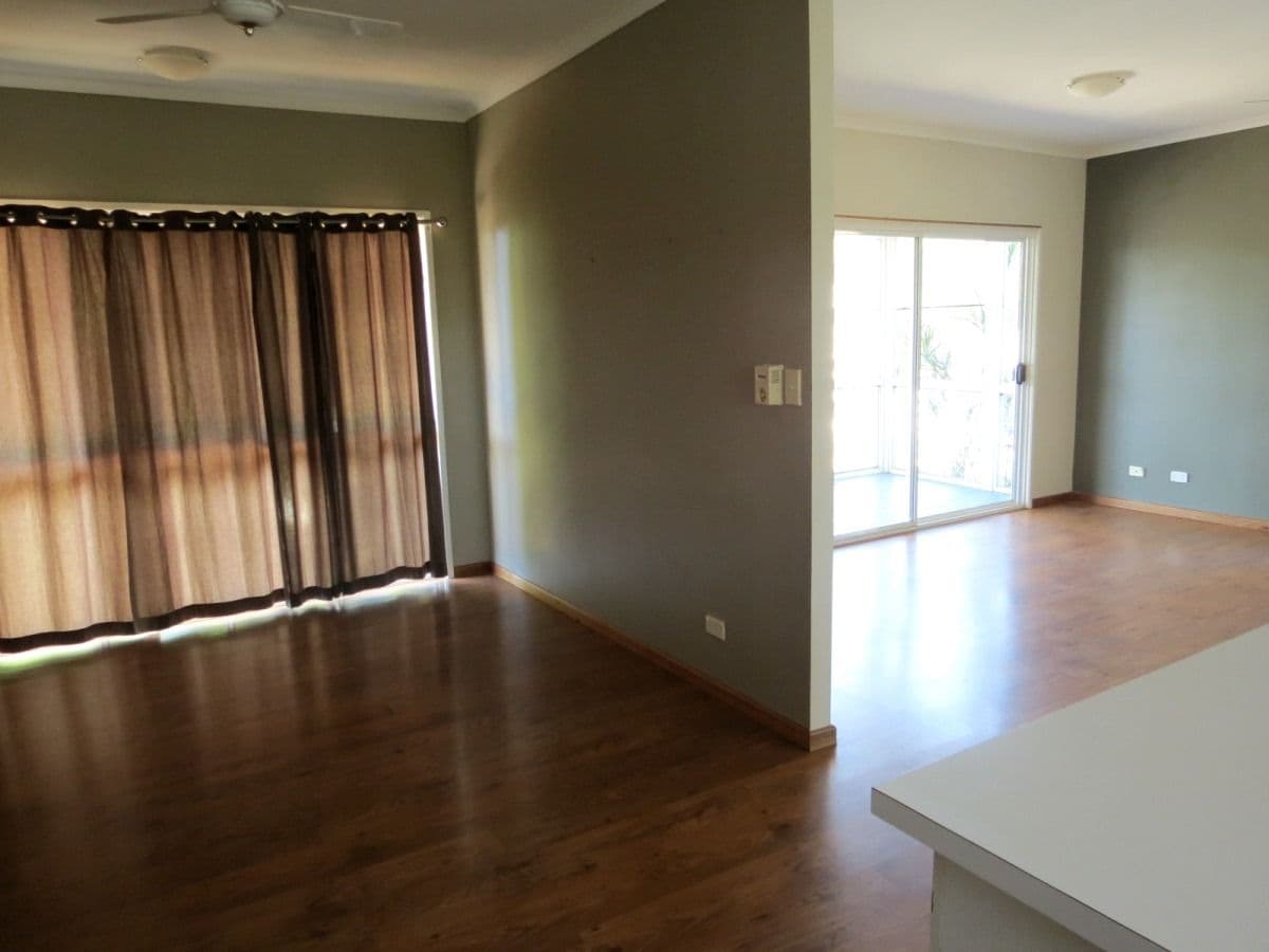 199 Borilla Street, EMERALD QLD 4720, Emerald - Thumbnail 6