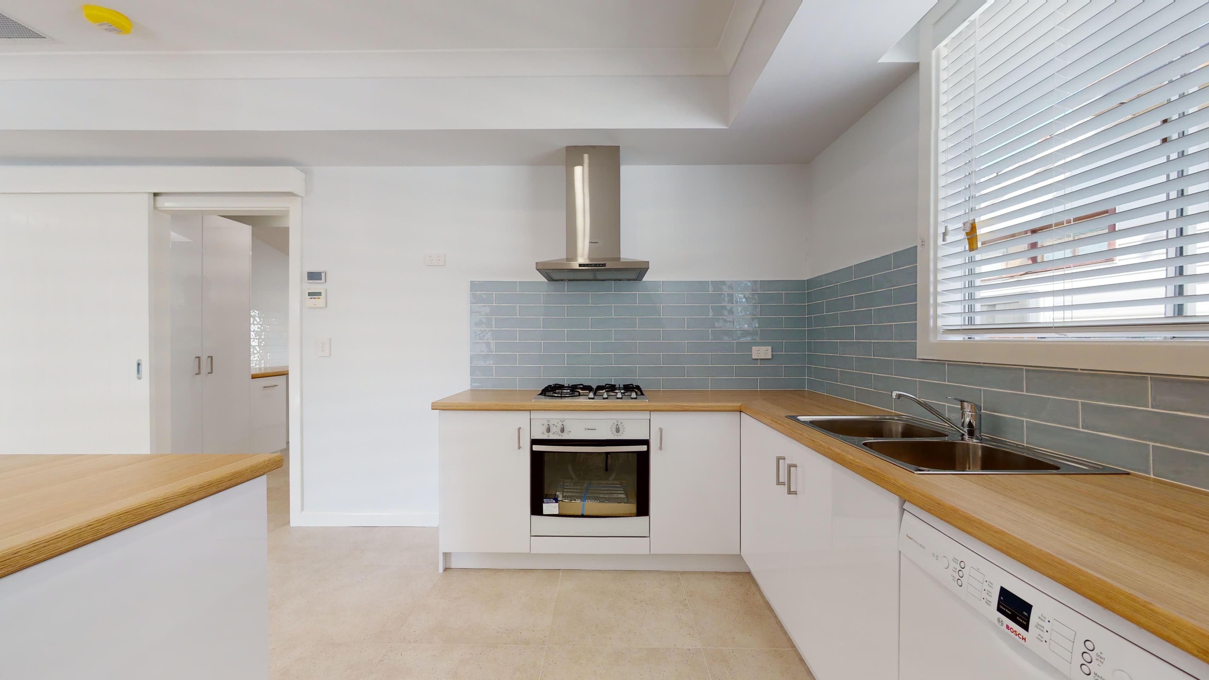 202 Duke Street, Scarborough WA 6019, Scarborough - Thumbnail 3