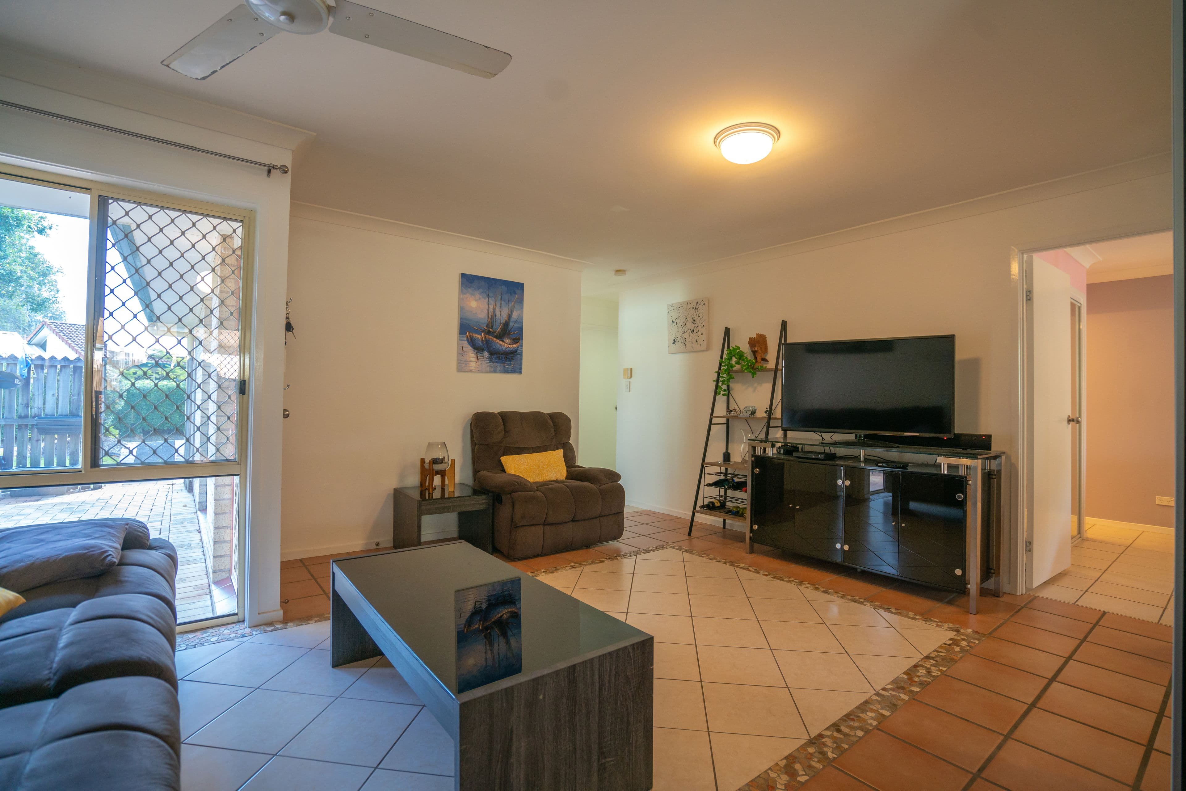 15 Monet Street, Coombabah QLD 4216, Coombabah - Thumbnail 6