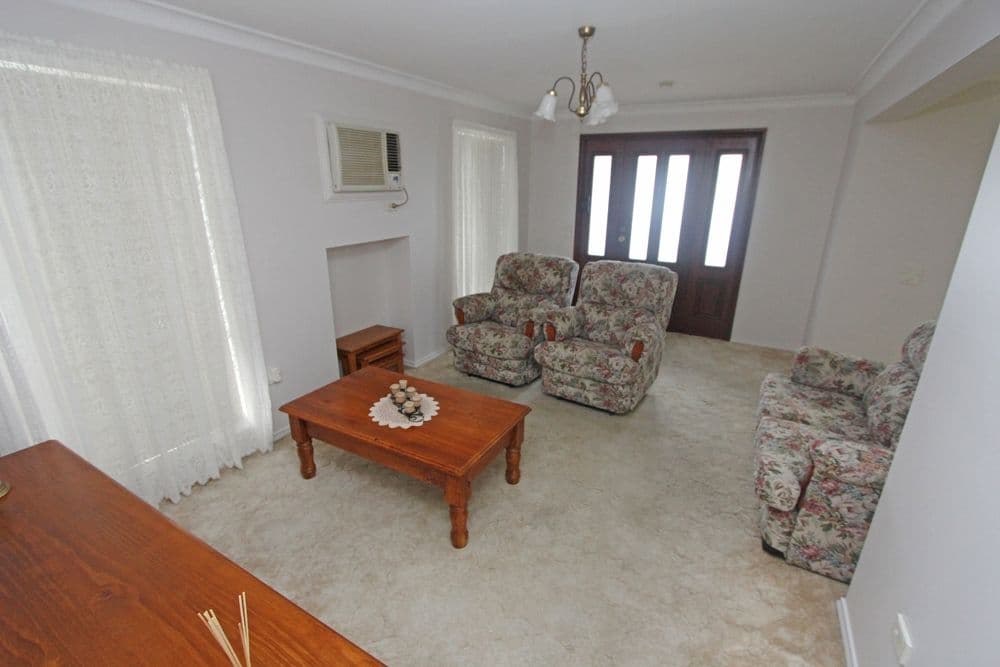 43 First Avenue, Broadlands Estate, GREEN POINT NSW 2251, Green Point - Thumbnail 3