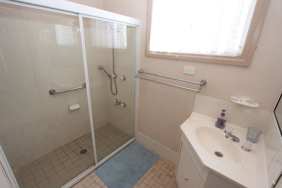 43 First Avenue, Broadlands Estate, GREEN POINT NSW 2251, Green Point - Thumbnail 8