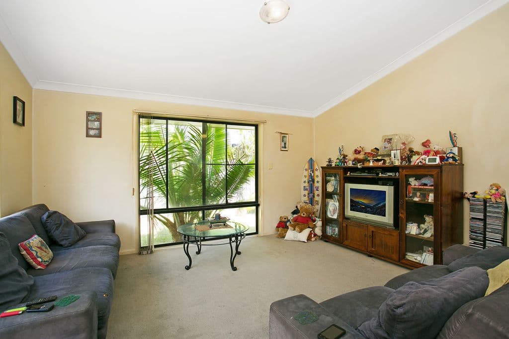 48 Serafina Drive, Helensvale QLD 4212, Helensvale - Thumbnail 5