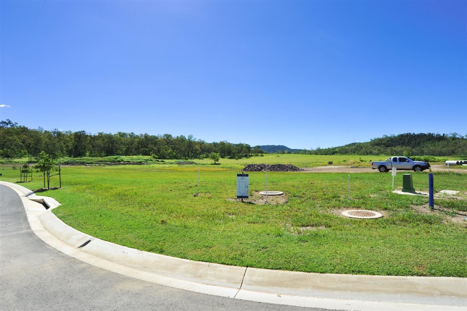 Lot 29 Spy Glass Road, CANNONVALE QLD 4802, Cannonvale - Thumbnail 3