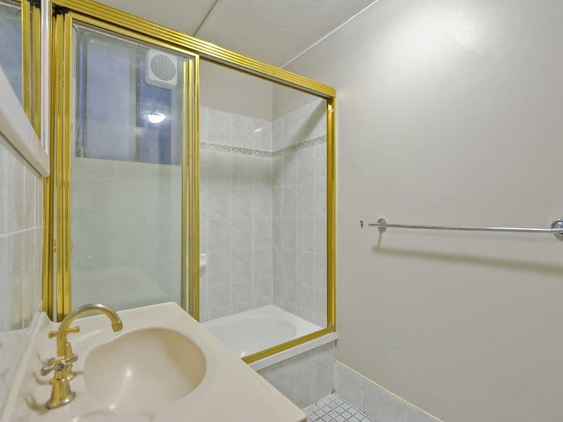 574 BOUNDARY Street, SPRING HILL QLD 4000, Spring Hill - Thumbnail 7