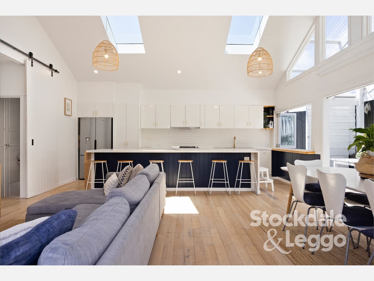 17 Gipps Street, Rosebud VIC 3939, Rosebud - Thumbnail 4
