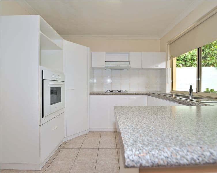 2 Paterson Street, BAYSWATER WA 6053, Bayswater - Thumbnail 2