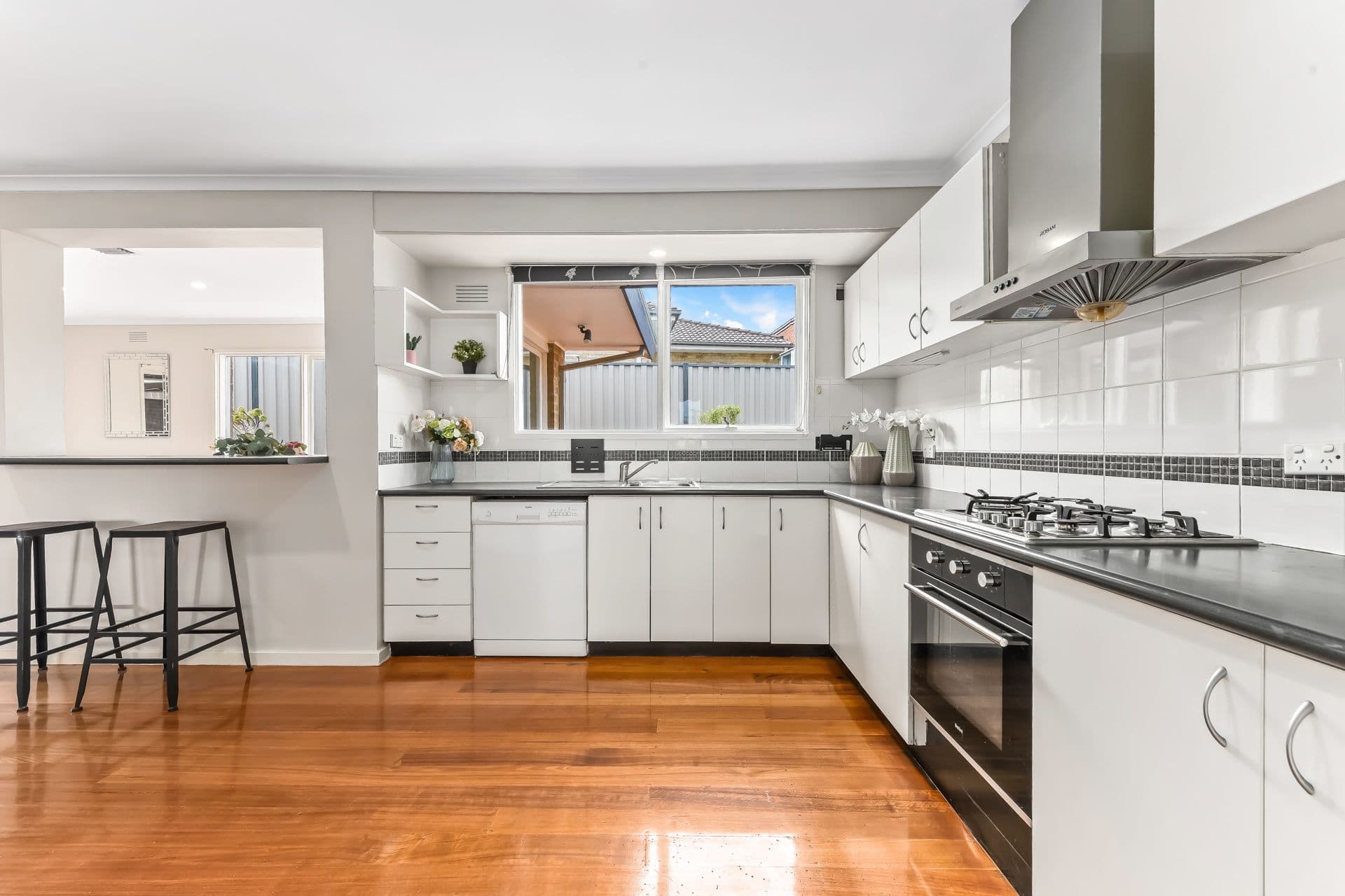 3 Karen Court, Mount Waverley VIC 3149, Mount Waverley - Thumbnail 4