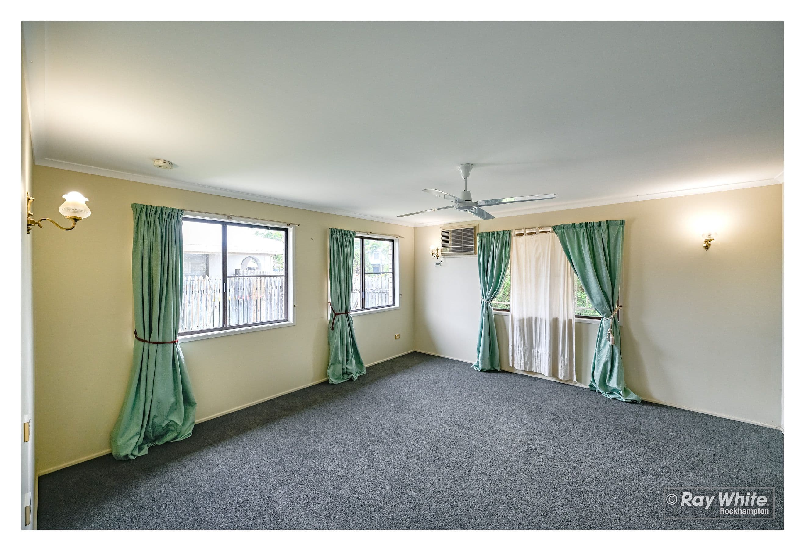28 Kingfisher Parade, Norman Gardens QLD 4701, Norman Gardens - Thumbnail 4