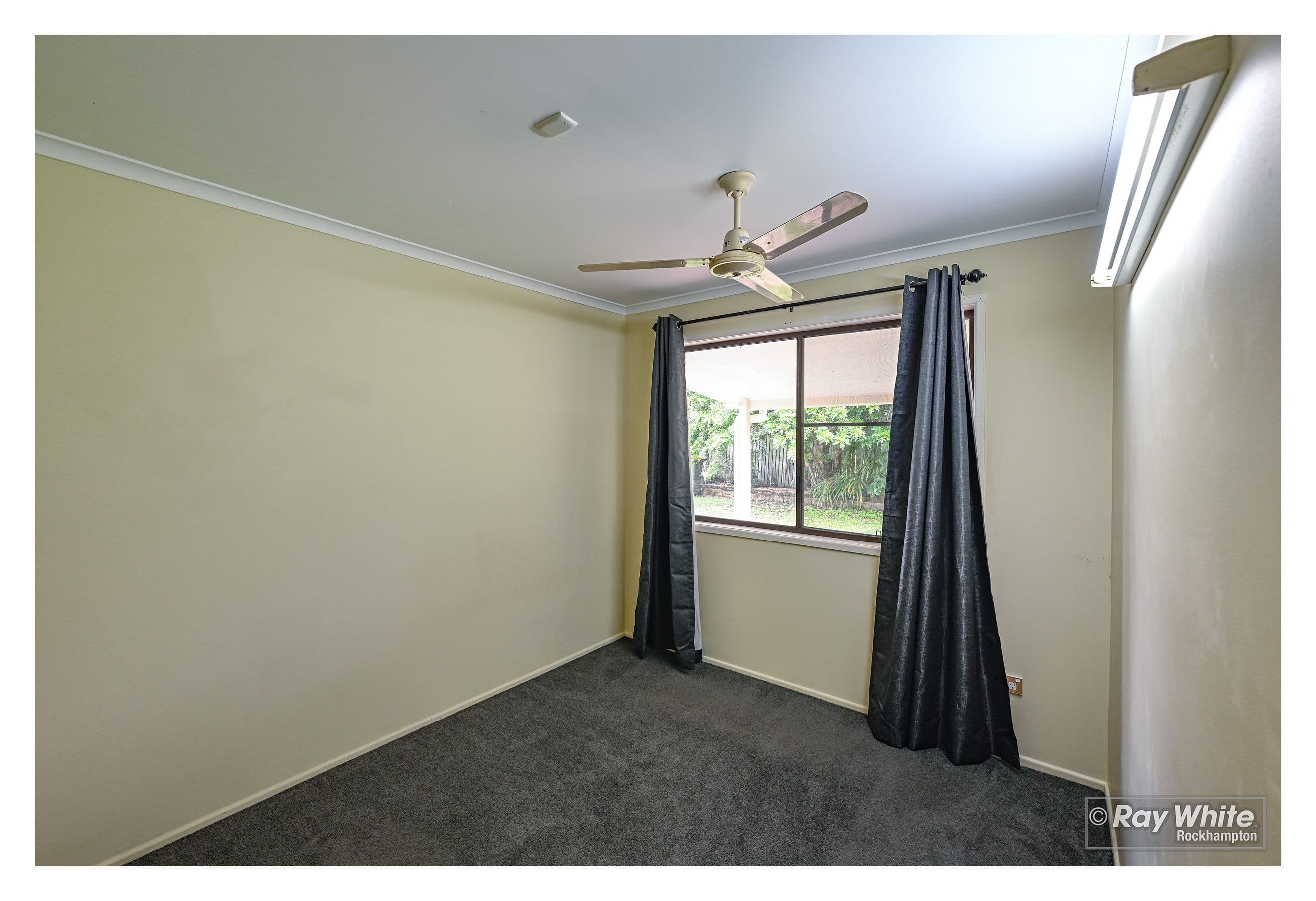 28 Kingfisher Parade, Norman Gardens QLD 4701, Norman Gardens - Thumbnail 7