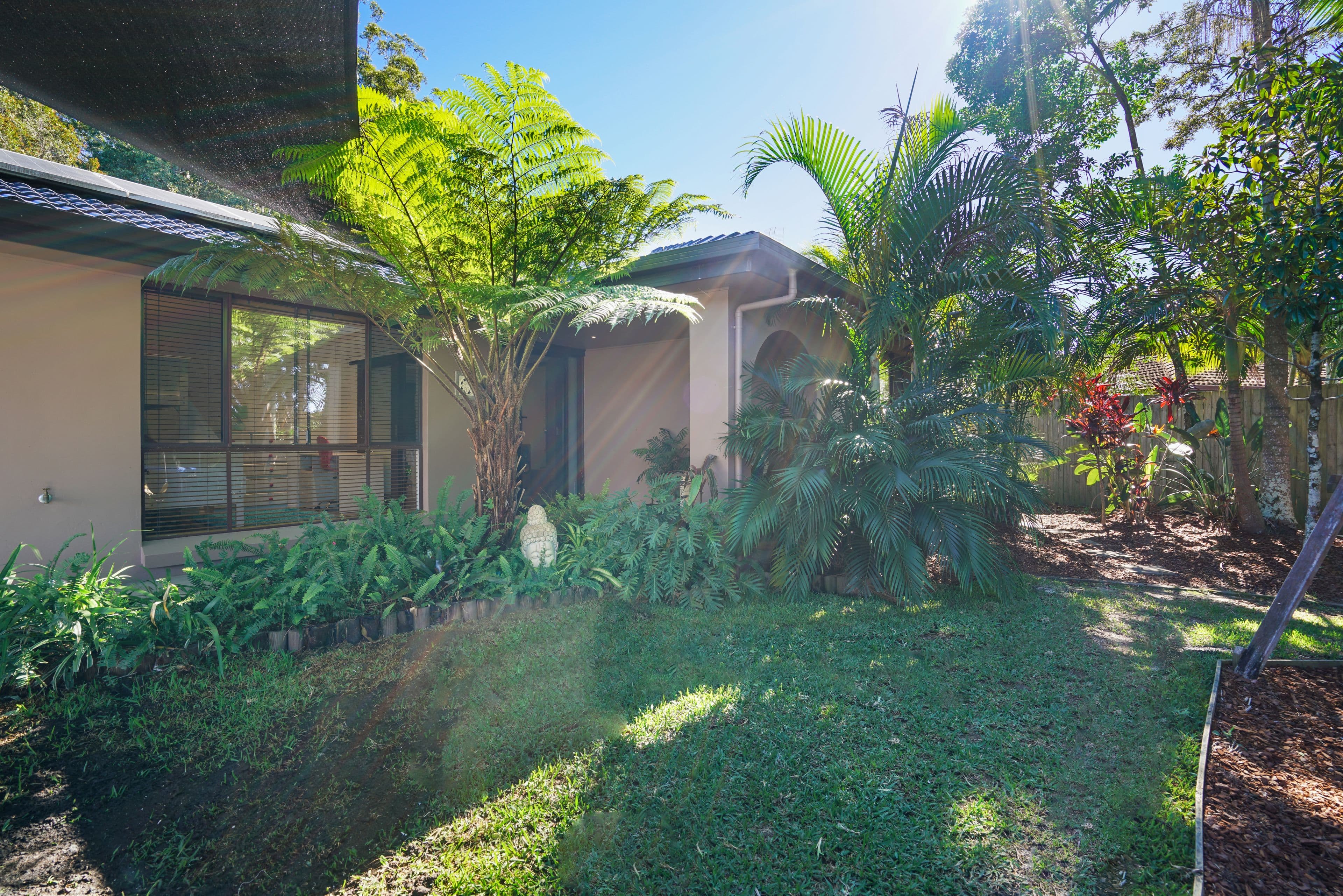4 Dolan Court, Currumbin Waters QLD 4223, Currumbin Waters - Thumbnail 5