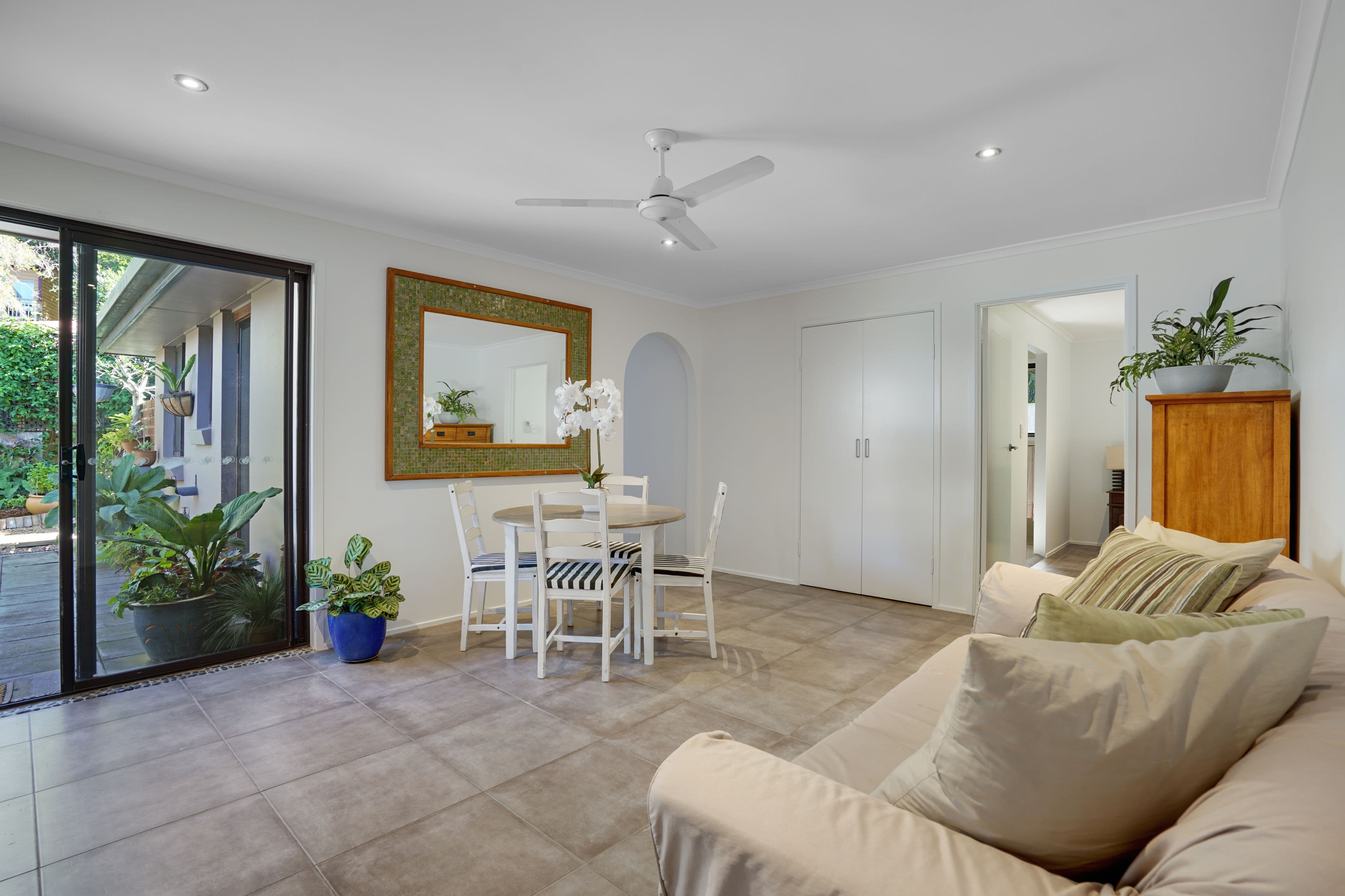4 Dolan Court, Currumbin Waters QLD 4223, Currumbin Waters - Thumbnail 6