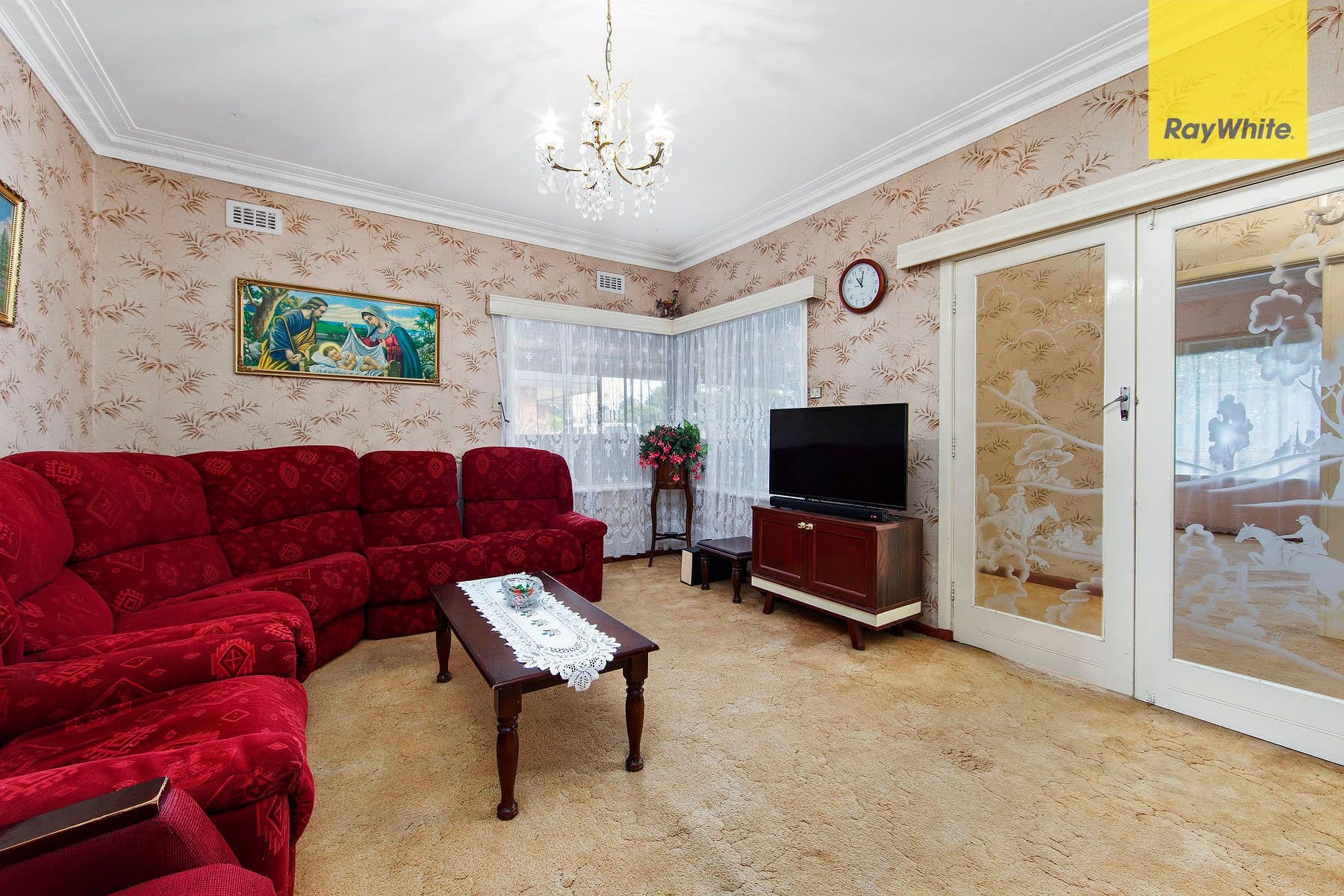 13 McIvor Road, St Albans VIC 3021, St Albans - Thumbnail 2