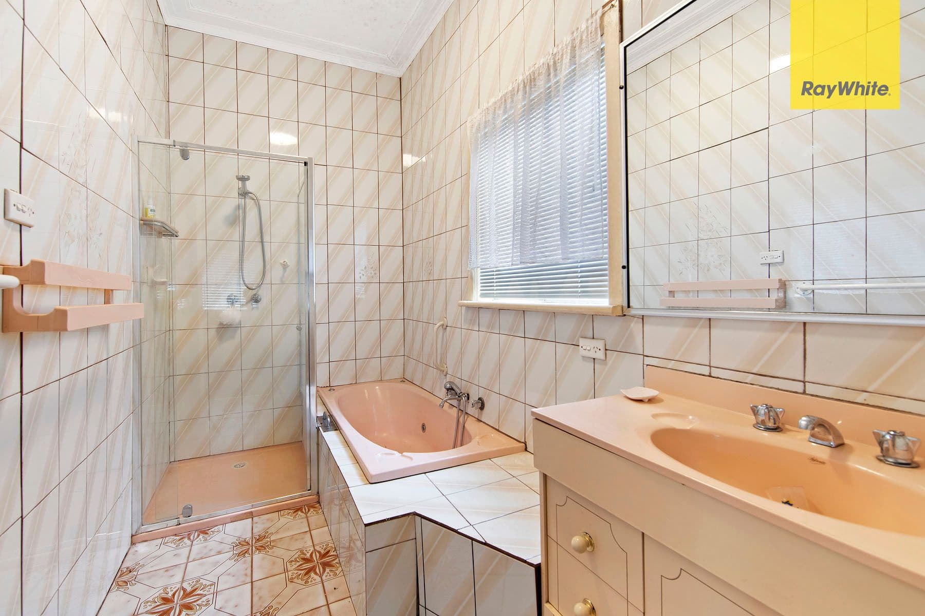 13 McIvor Road, St Albans VIC 3021, St Albans - Thumbnail 7