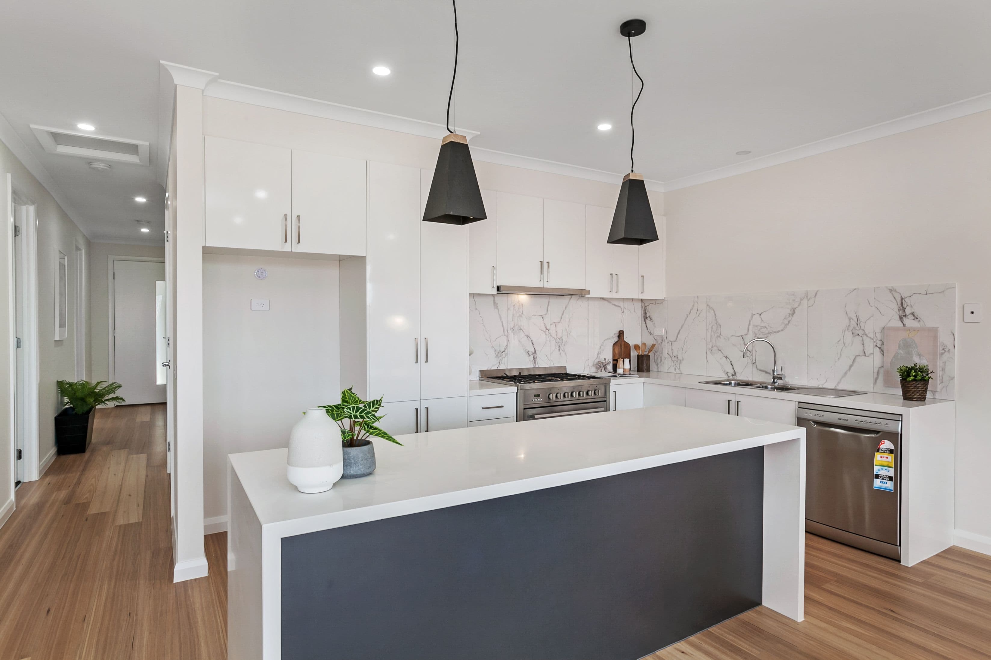 53 Blackman Avenue, Mill Park VIC 3082, Mill Park - Thumbnail 2