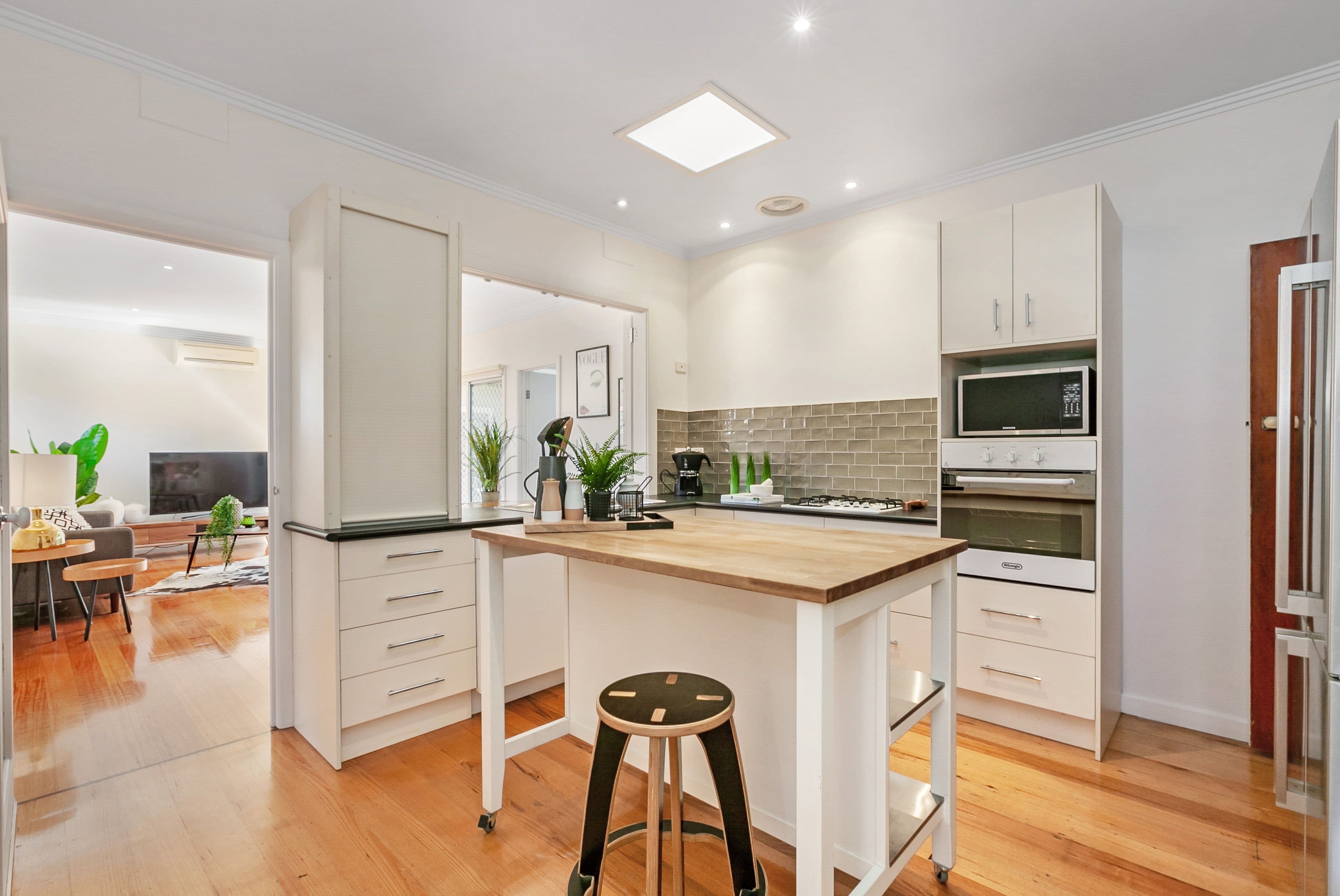 43 Gloucester Street, Reservoir VIC 3073, Reservoir - Thumbnail 6