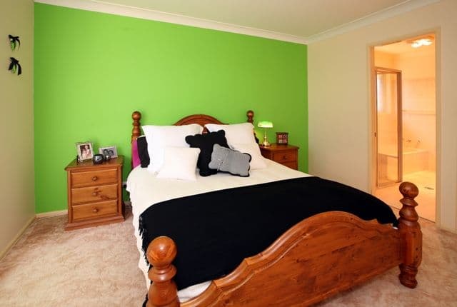 16 Kaldari Crescent, GLENFIELD PARK NSW 2650, Glenfield Park - Thumbnail 8