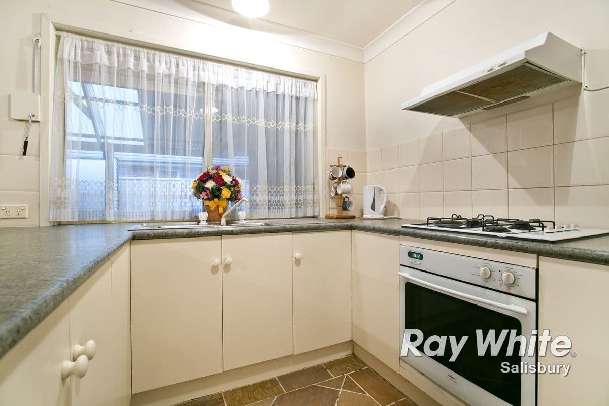 4 Silkie Court, PARAFIELD GARDENS SA 5107, Parafield Gardens - Thumbnail 4