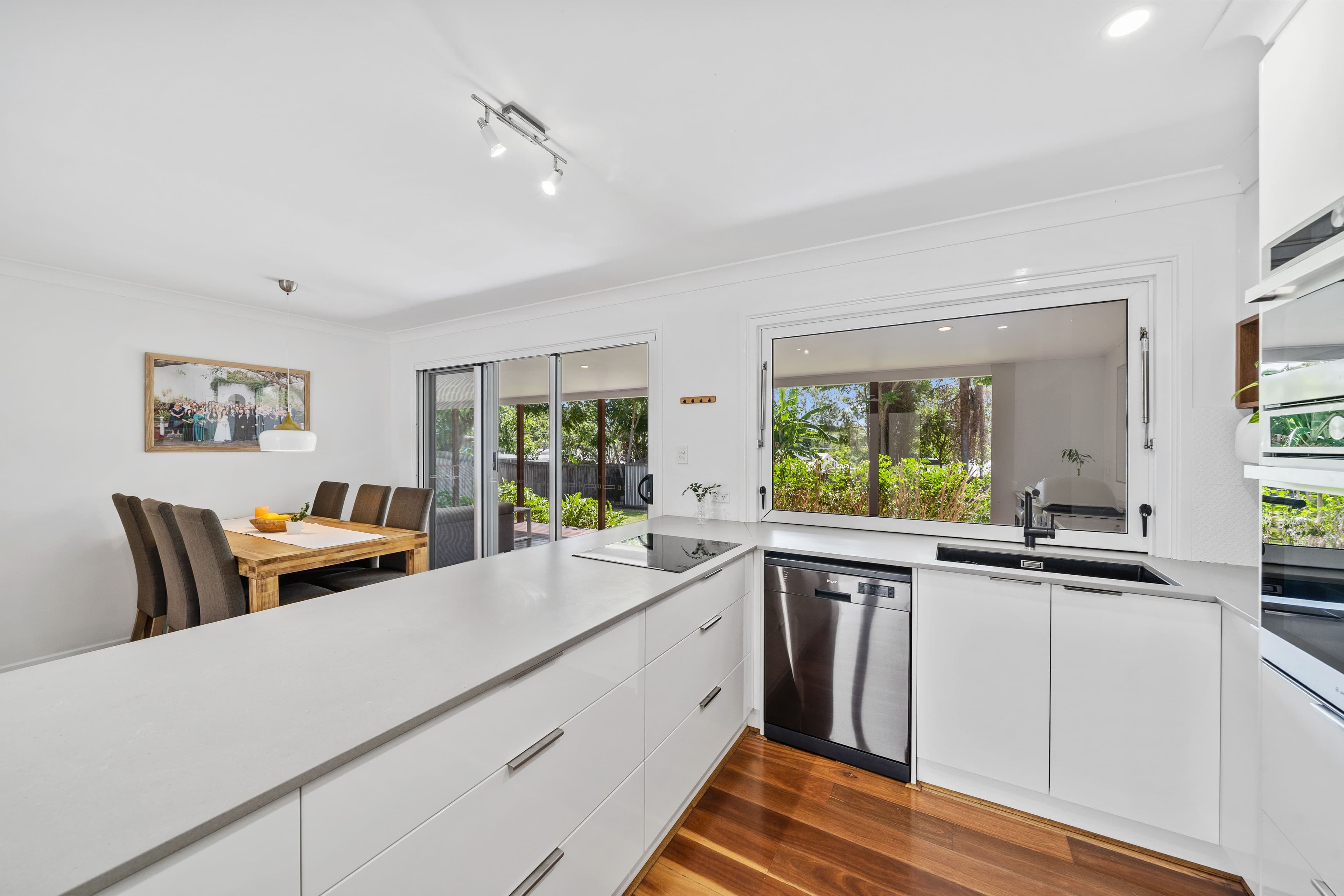 10 Pheasant Avenue, Beenleigh QLD 4207, Beenleigh - Thumbnail 7
