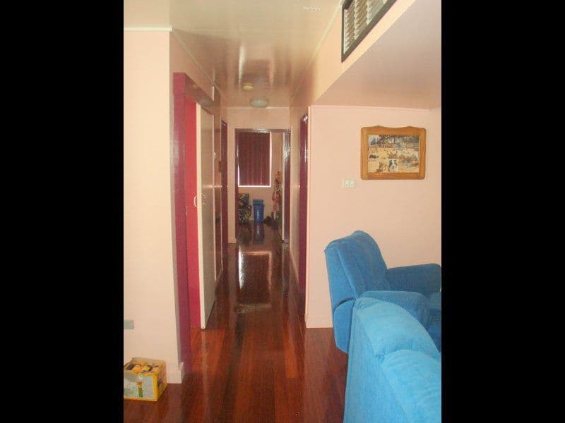 46 Parry Street, CHARLEVILLE QLD 4470, Charleville - Thumbnail 3
