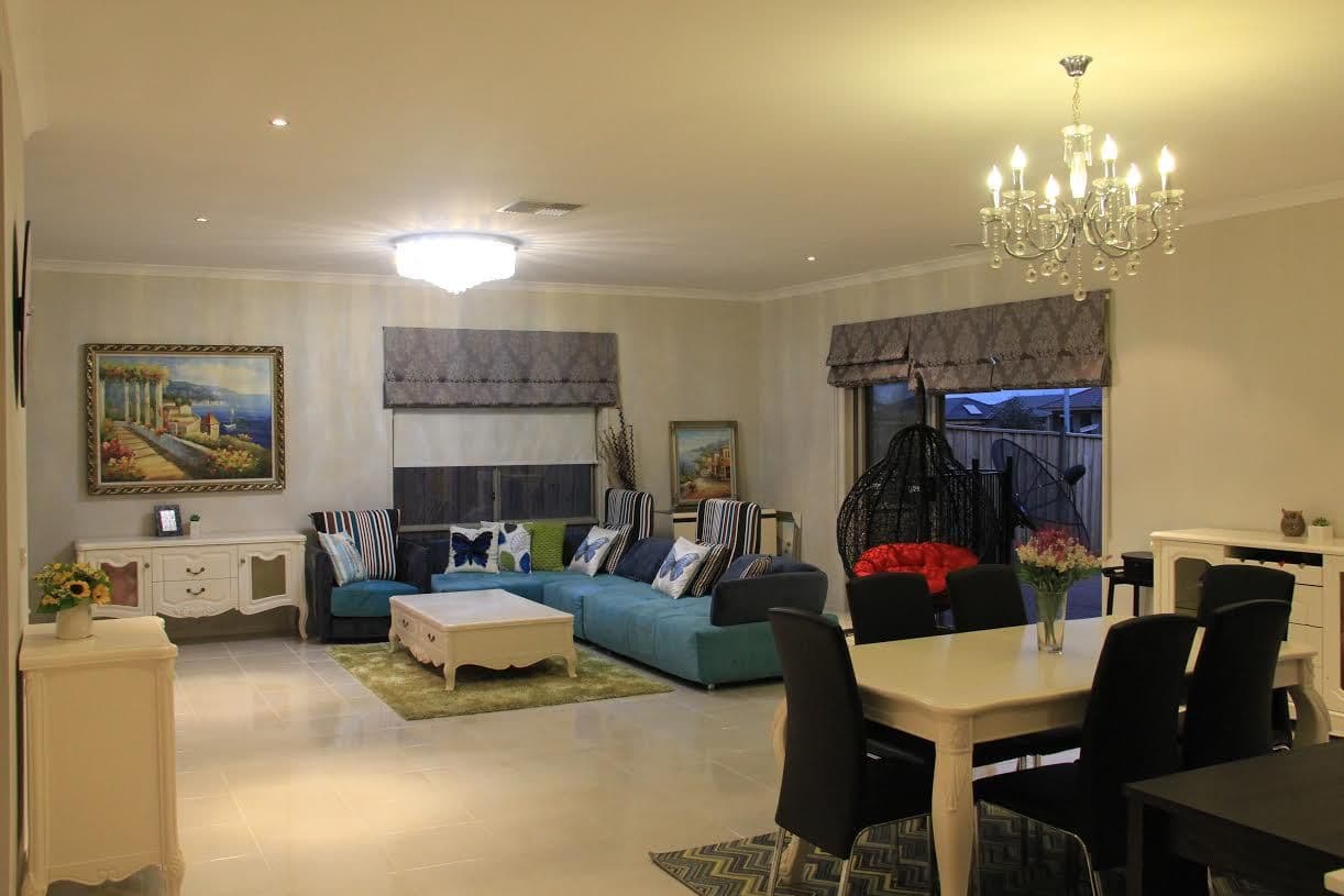 2 Freedman Avenue, WILLIAMS LANDING VIC 3027, Williams Landing - Thumbnail 4