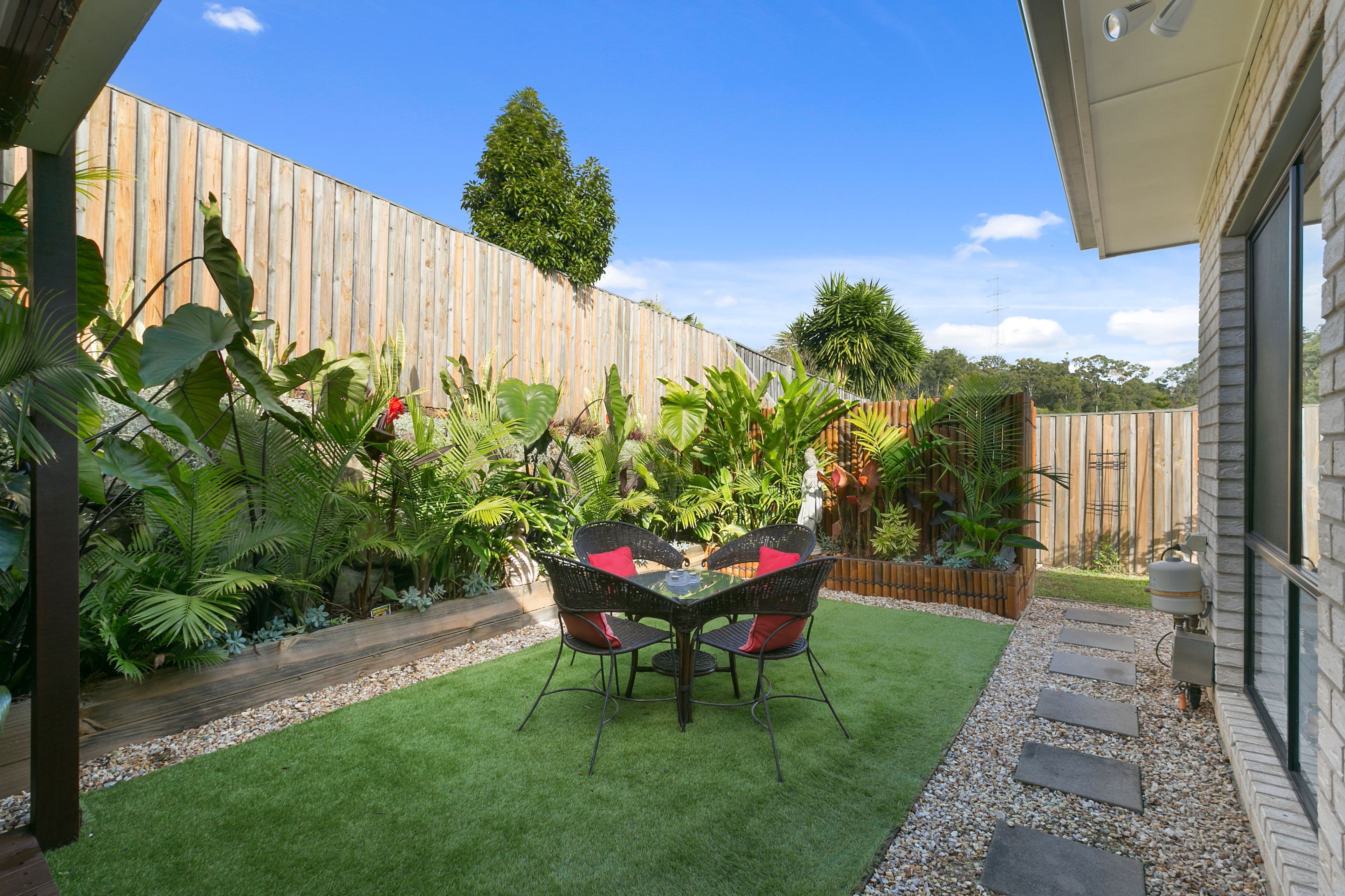 56 Wunburra Circle, Pacific Pines QLD 4211, Pacific Pines - Thumbnail 2