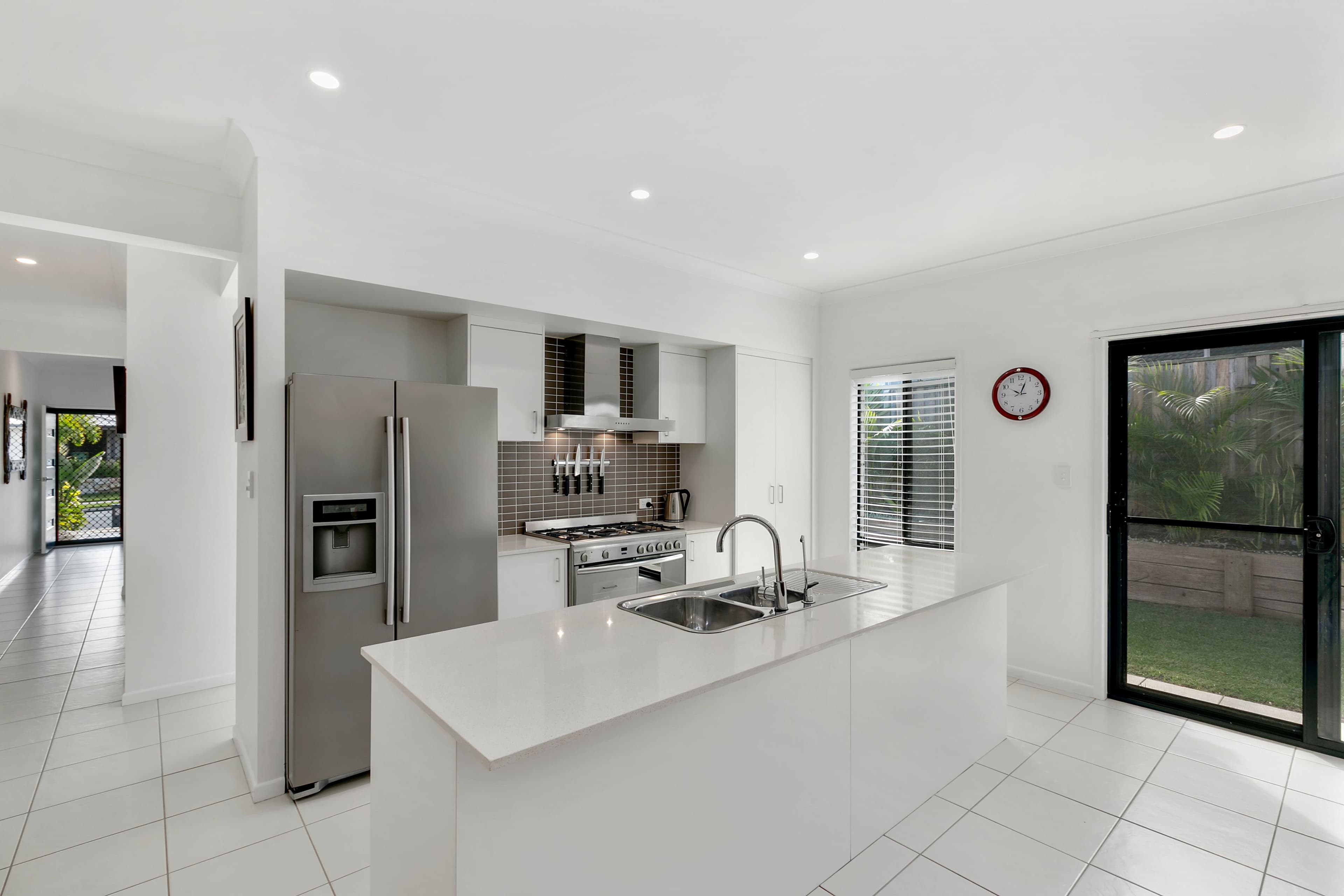 56 Wunburra Circle, Pacific Pines QLD 4211, Pacific Pines - Thumbnail 3