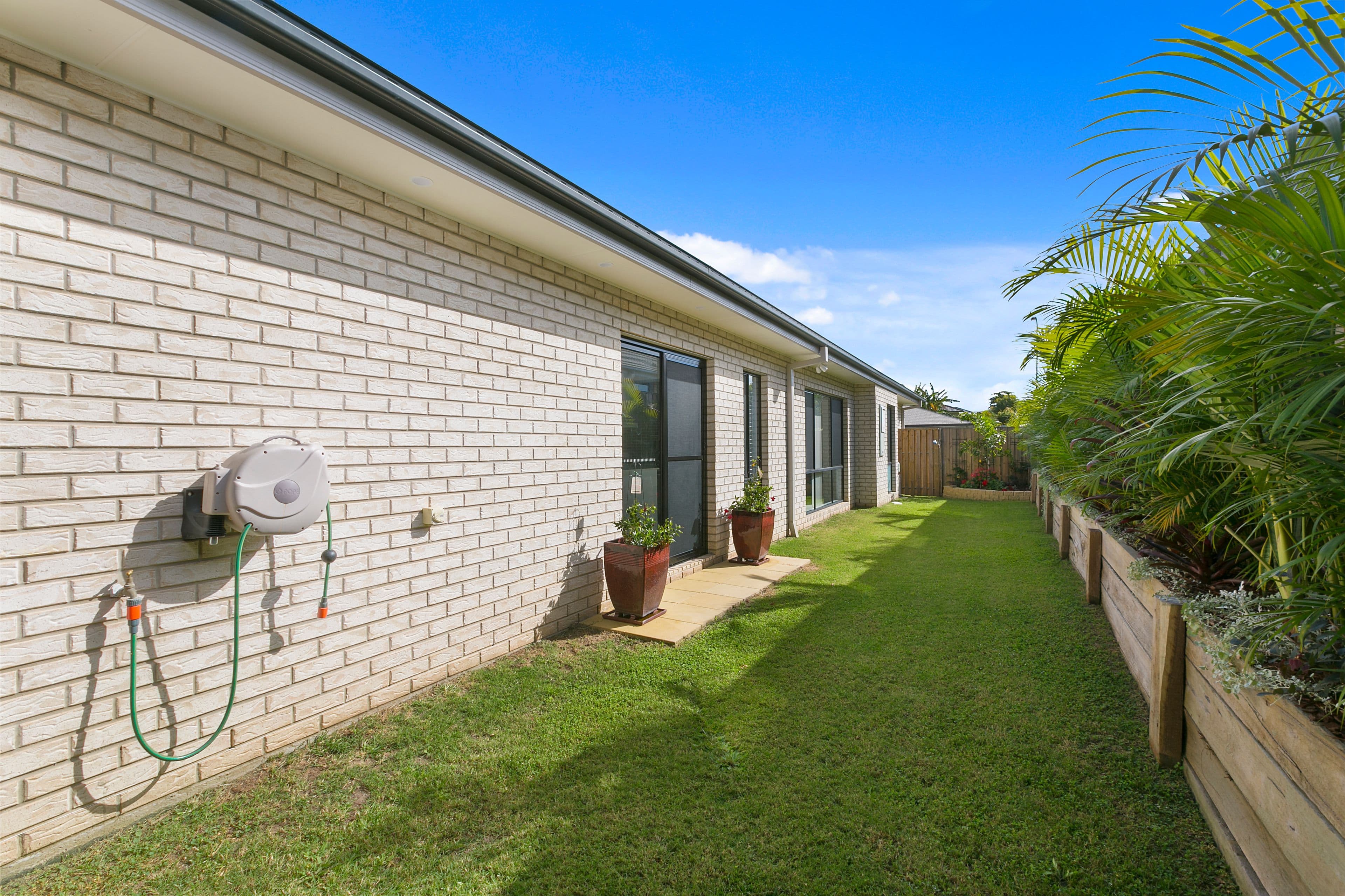 56 Wunburra Circle, Pacific Pines QLD 4211, Pacific Pines - Thumbnail 8