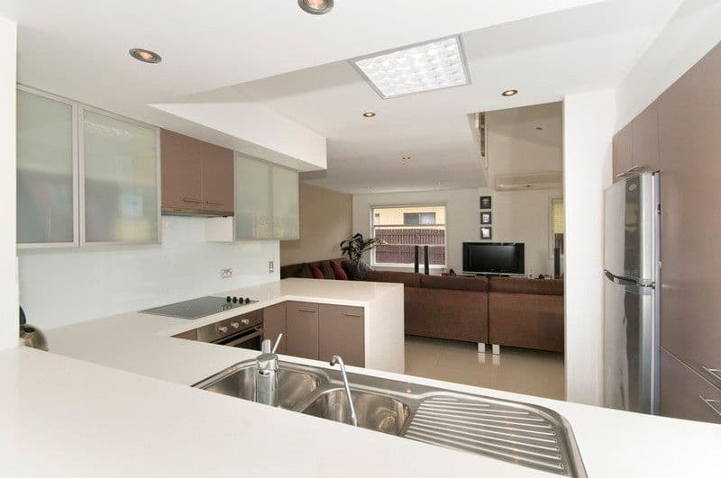 4 Aegean Way, CURRUMBIN WATERS QLD 4223, Currumbin Waters - Thumbnail 8