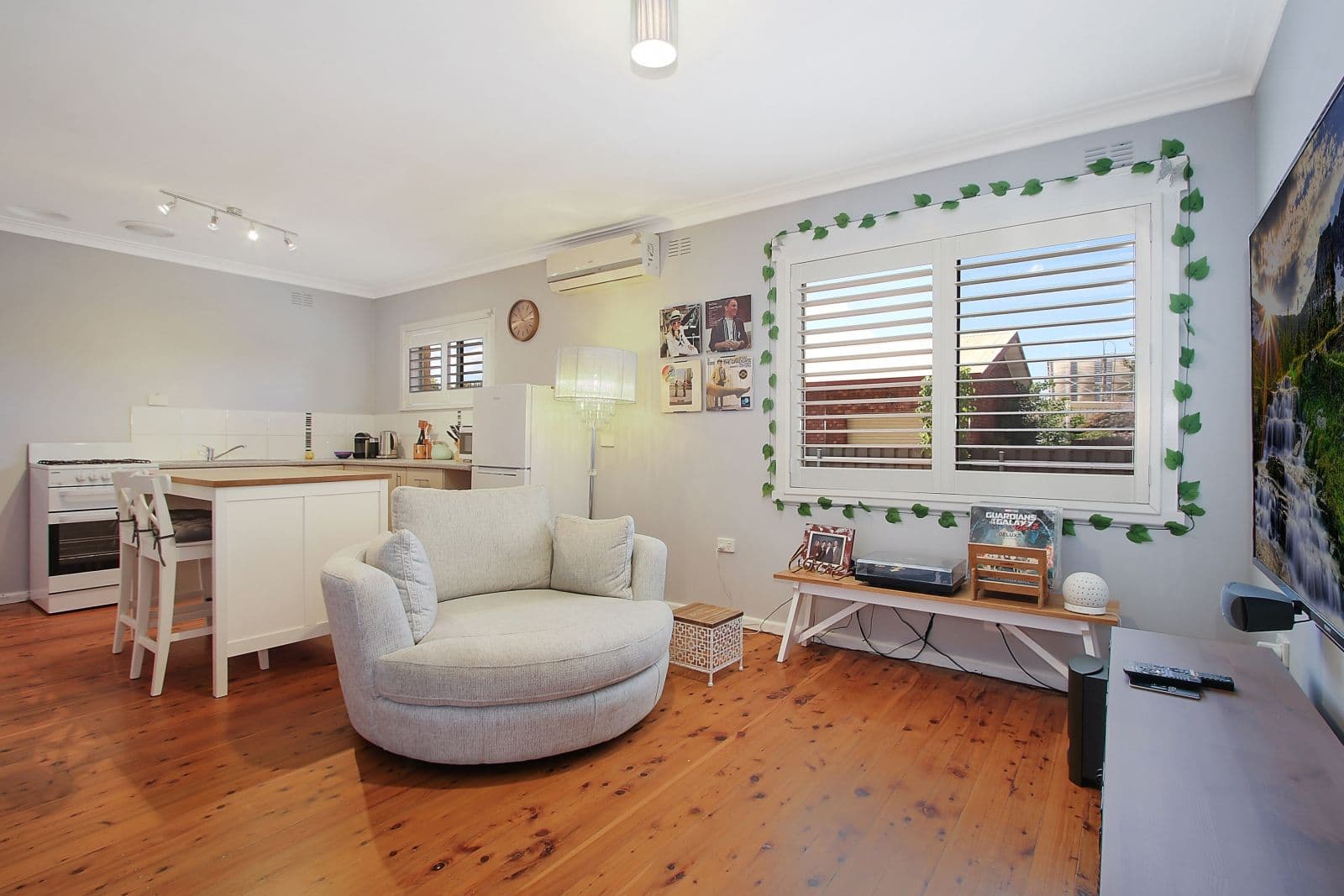 1009 Wewak Street, North Albury NSW 2640, North Albury - Thumbnail 2