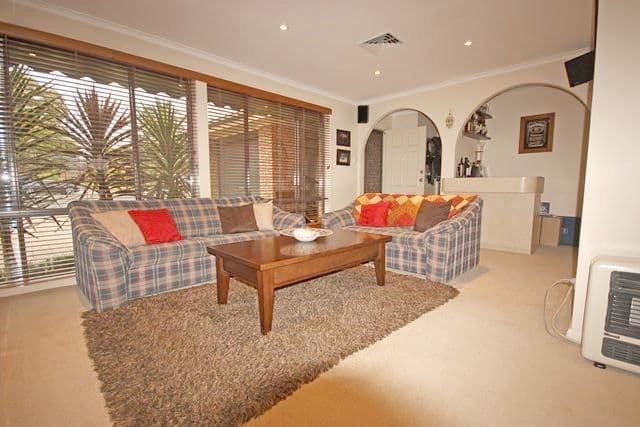 9 Dundee Place, St Andrews NSW 2566, St Andrews - Thumbnail 3