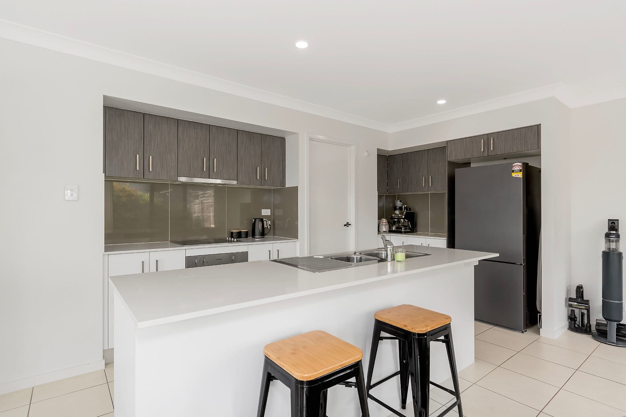16 Nickel Street, Pimpama QLD 4209, Pimpama - Thumbnail 2